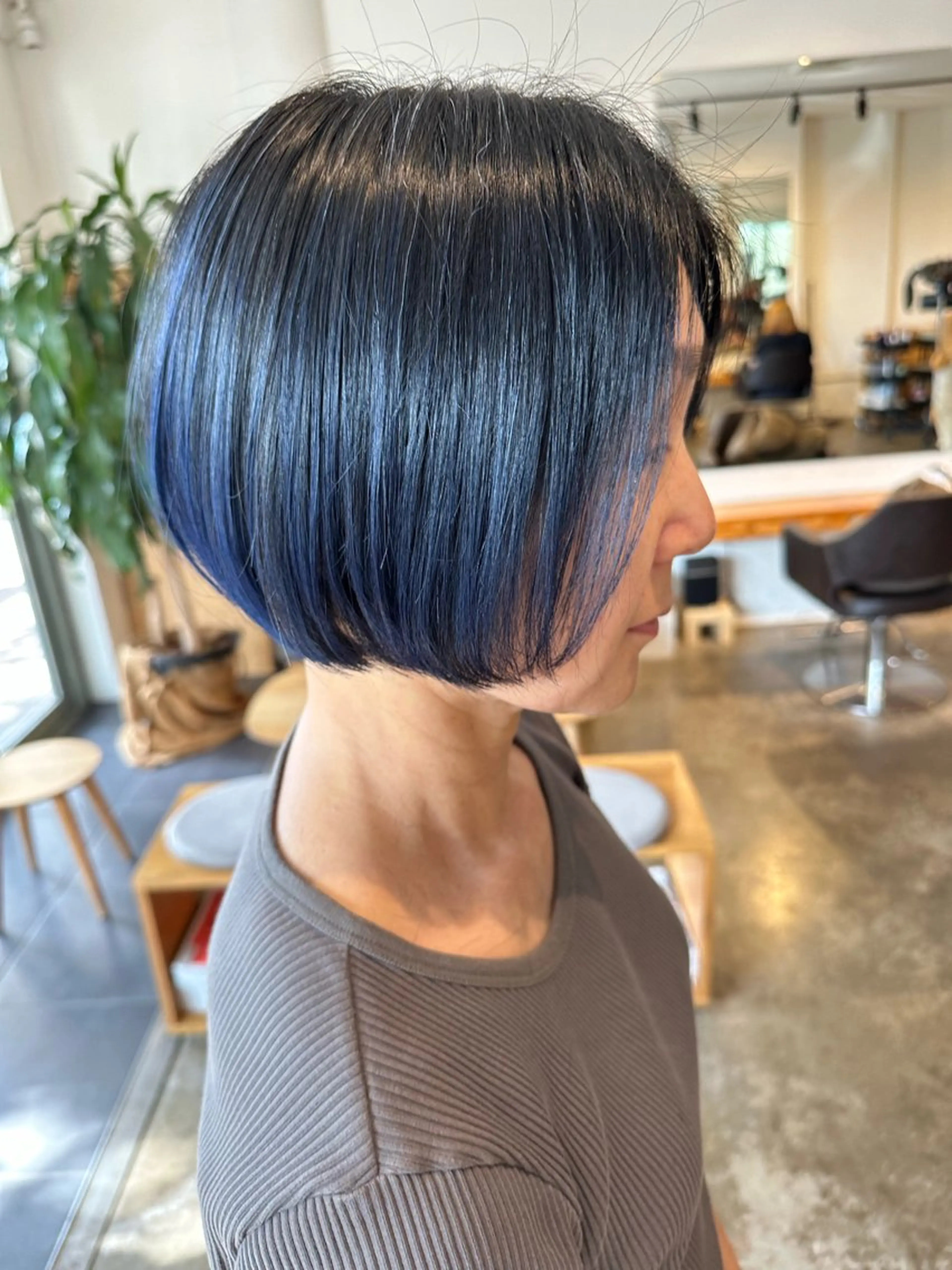 ショート カラー レイヤー/ナチュラル 💐nao.のヘアスタイル