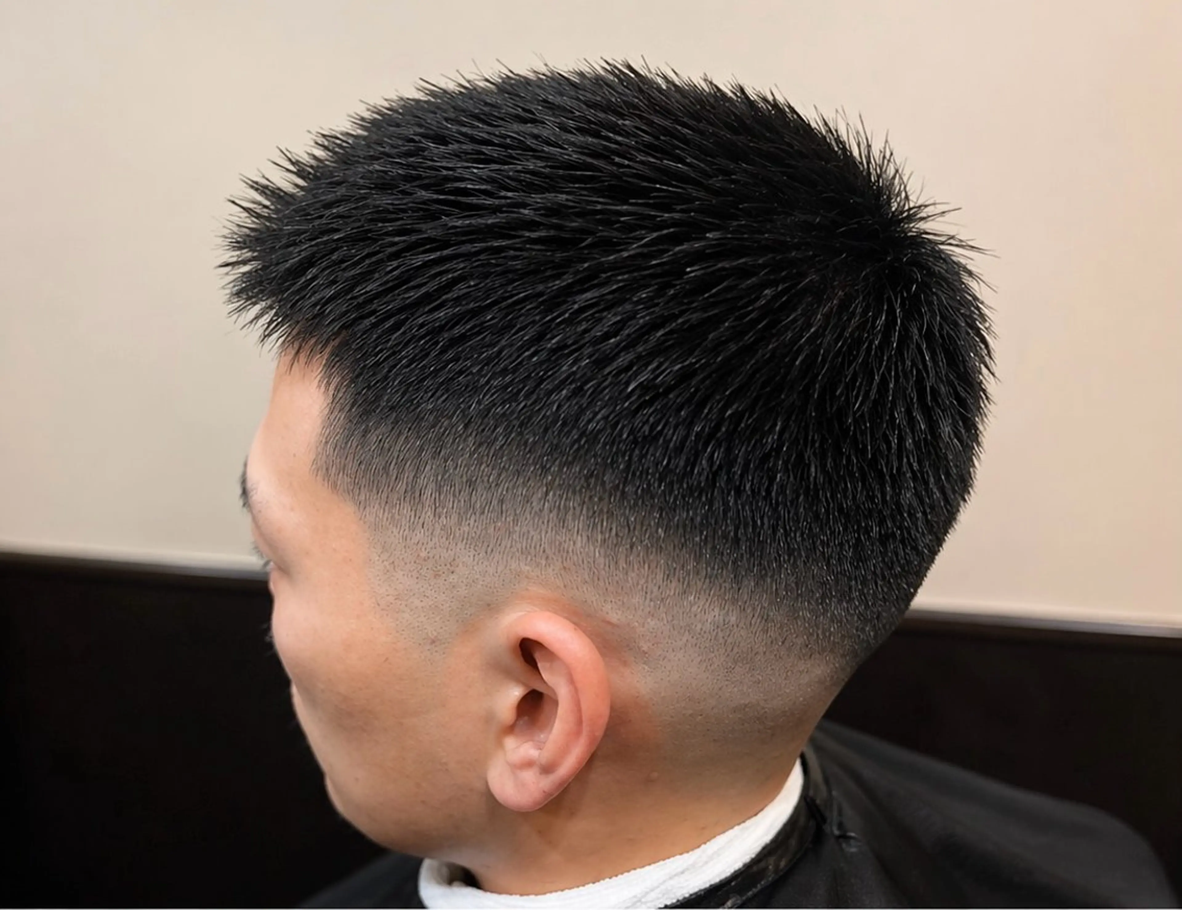 ショート メンズ 堀 真人のヘアスタイル