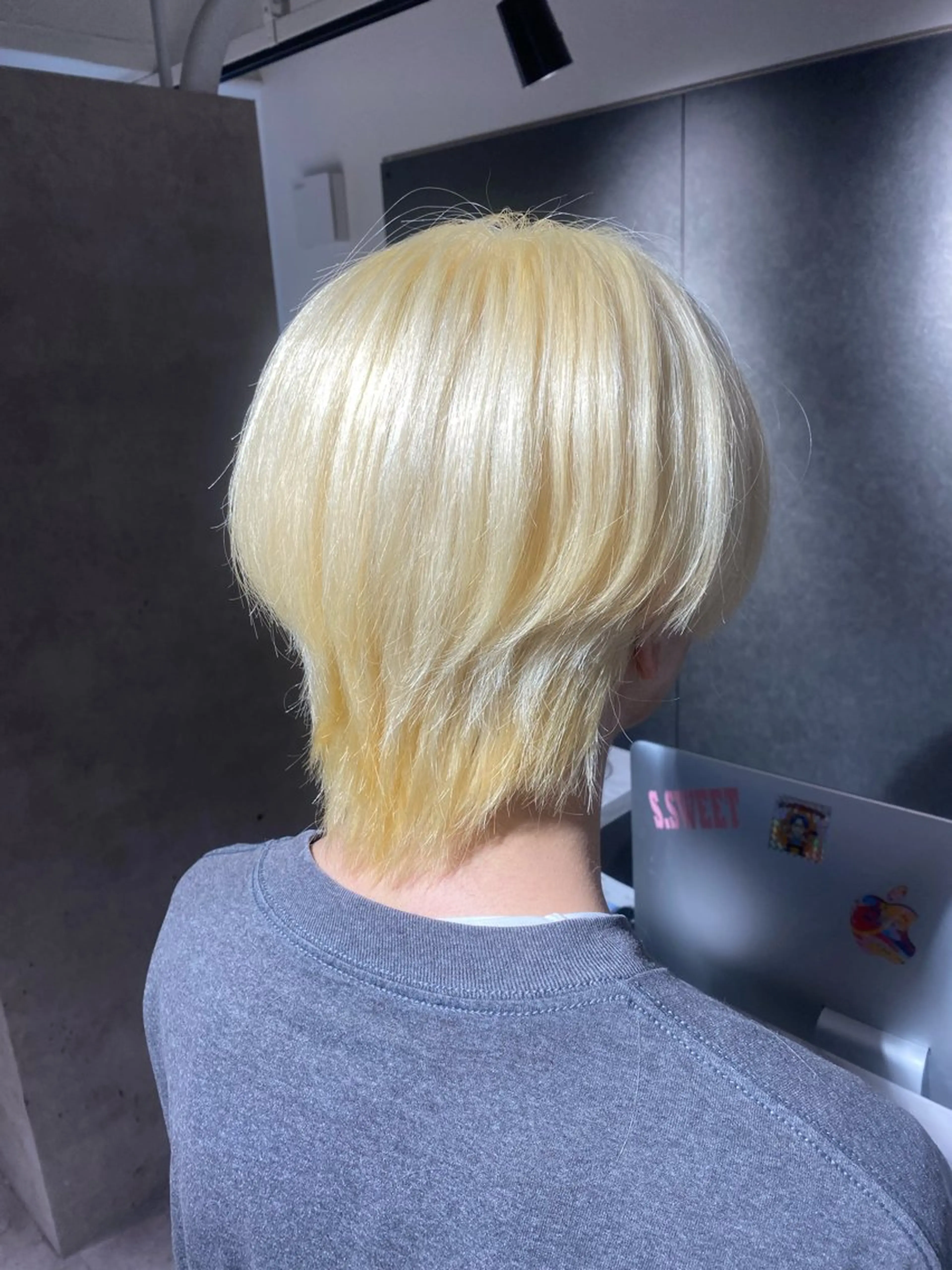 カラー ブロンド カット ヘアカラー Seleneコウキ ブリーチ/ハイトーンのヘアスタイル