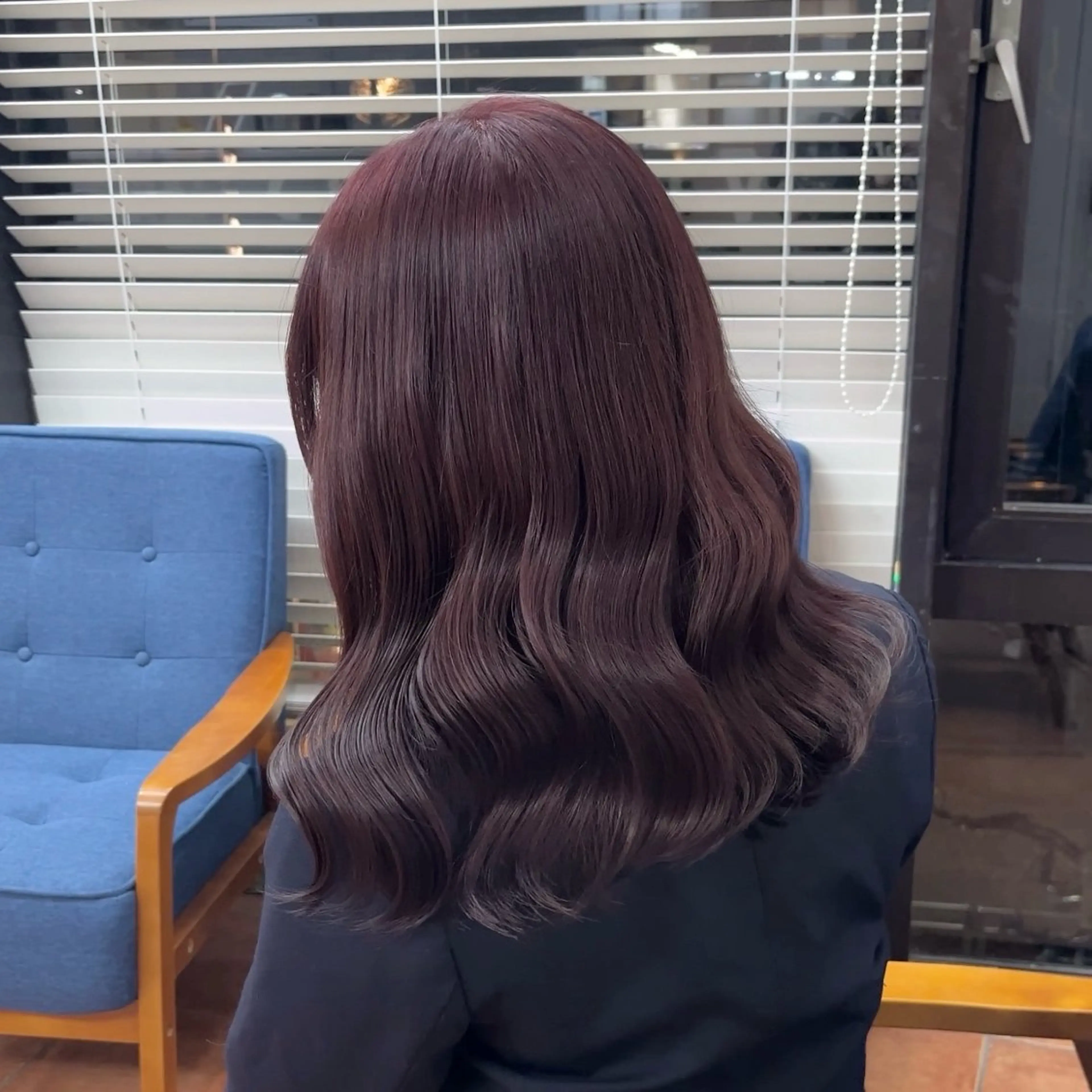 セミロング ヘアカラー 櫻田 真紀のヘアスタイル