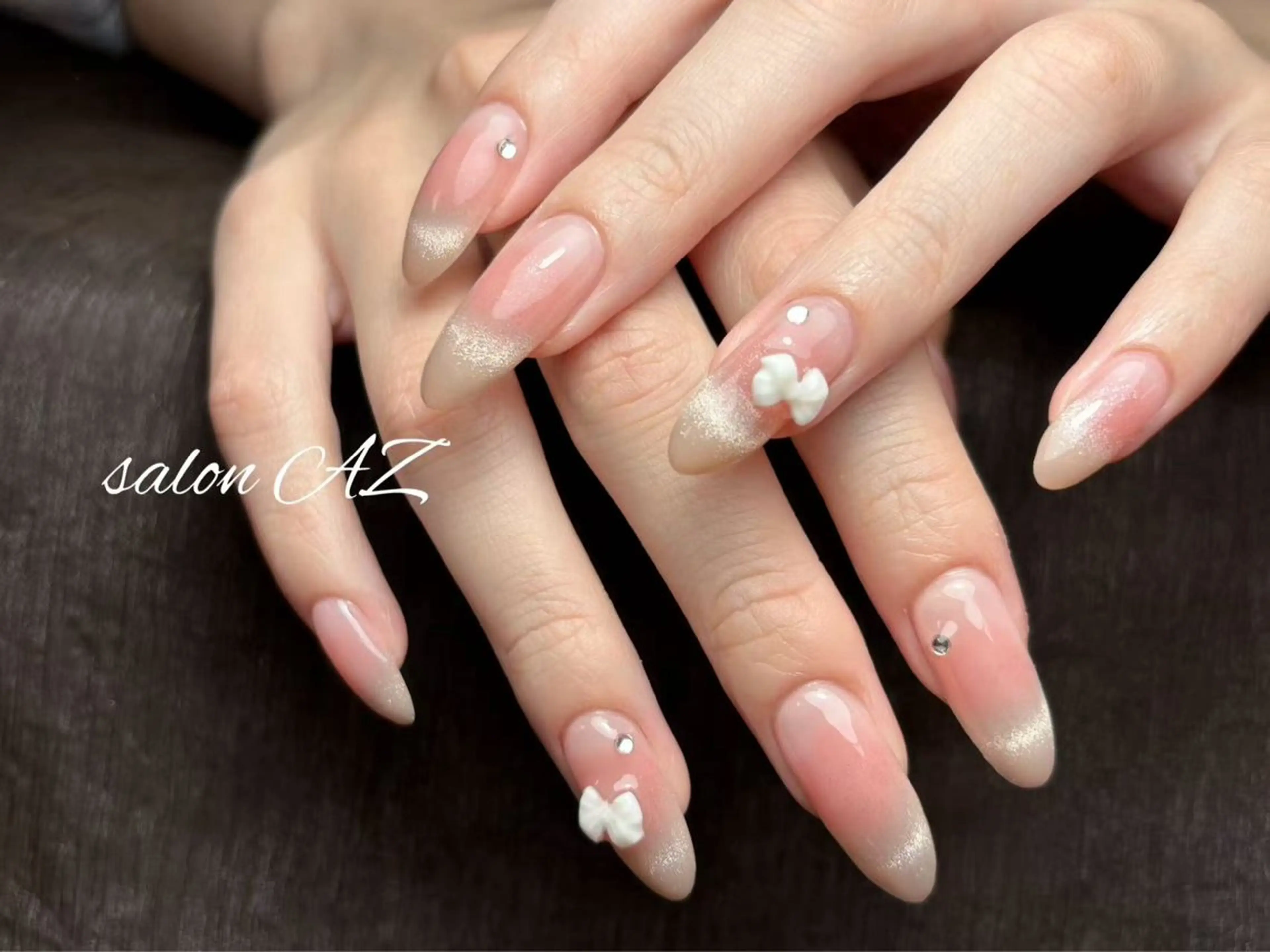 ネイル アートネイル 長さ出し フットネイル フレンチネイル ジェルネイル ハンドネイル salon AZのネイルデザイン