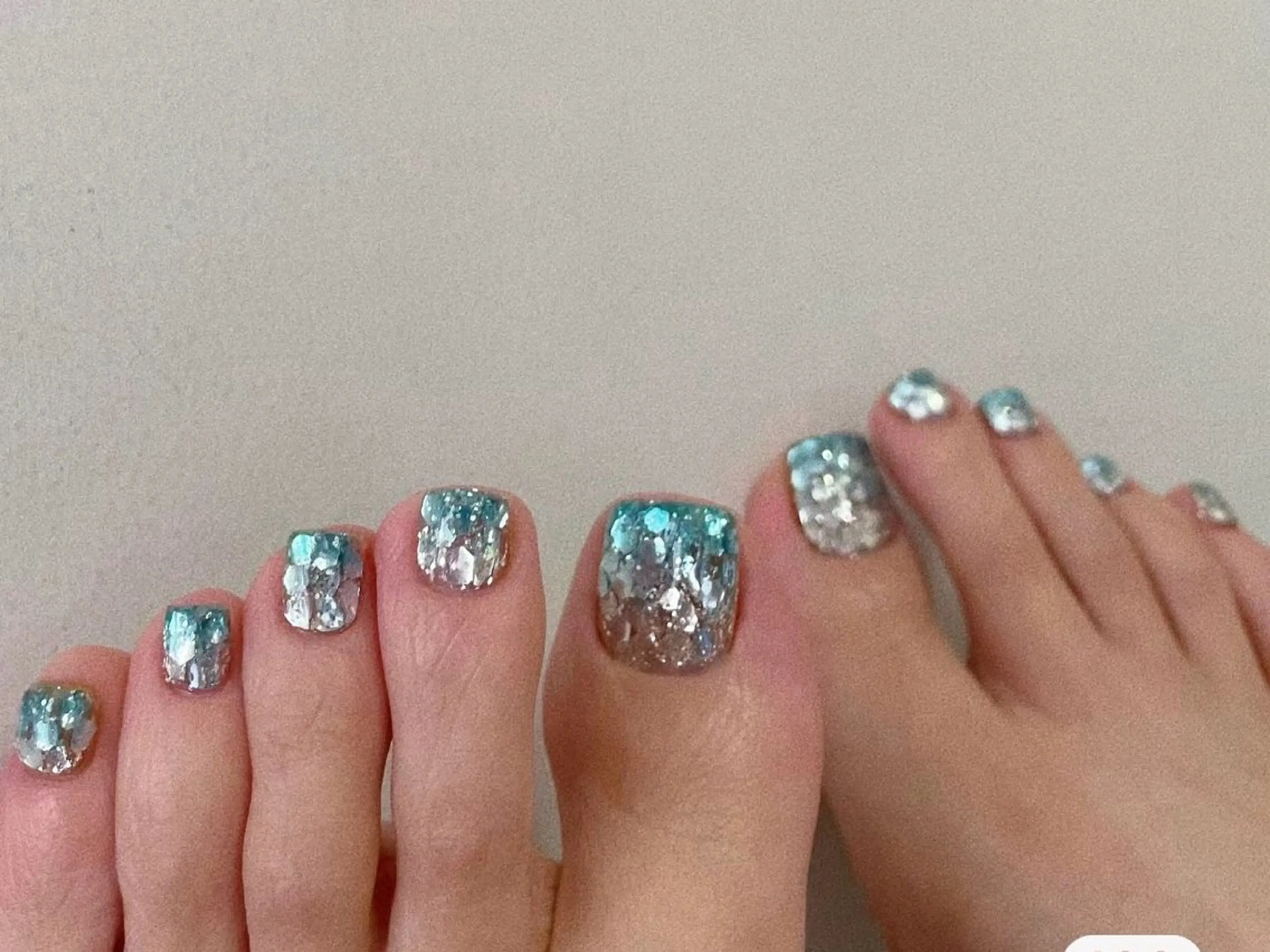 ネイル フットネイル ティアラ ネイルのネイルデザイン