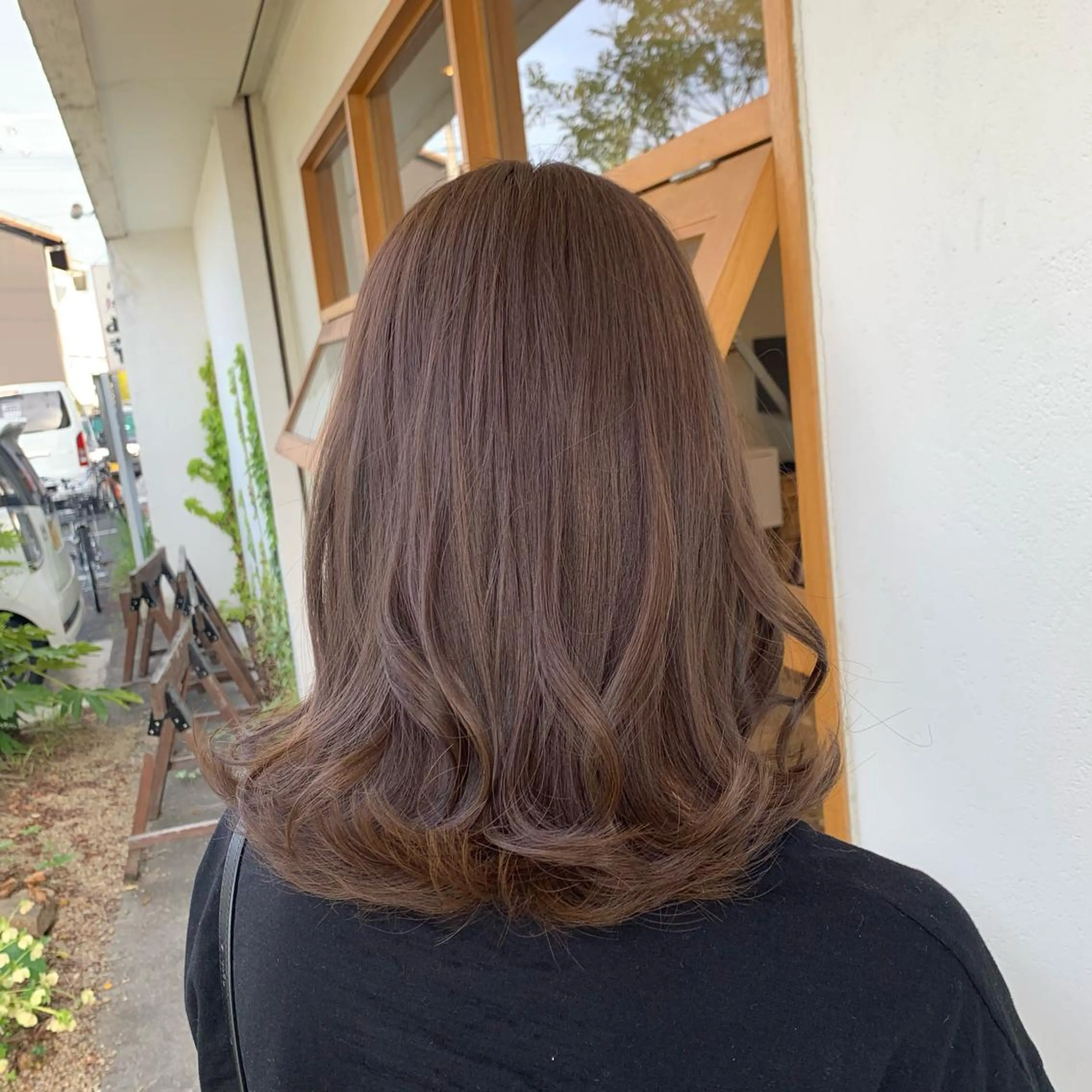 セミロング カラー ベージュカラー 山本 知佳のヘアスタイル