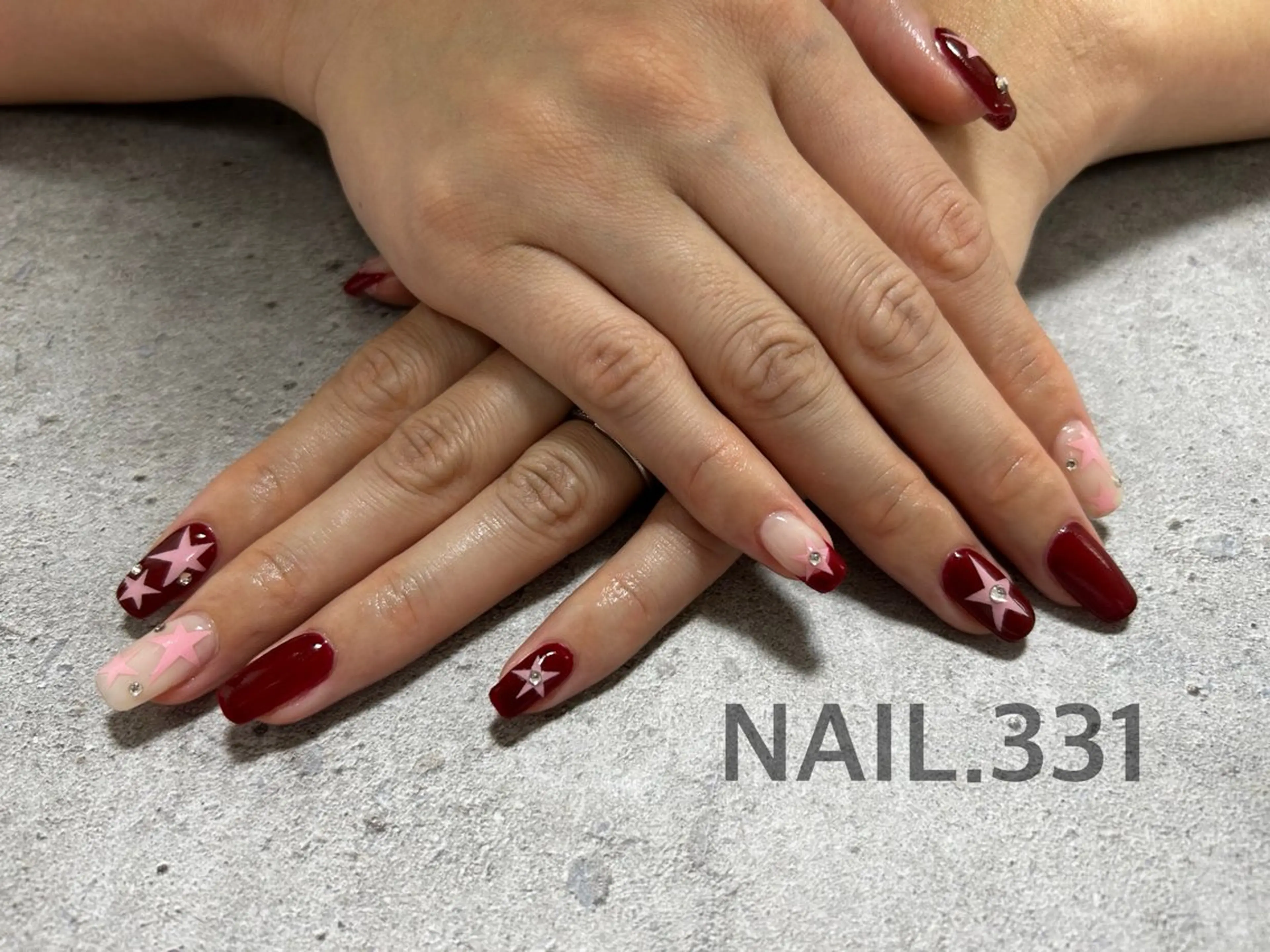 ネイル Nail 331のネイルデザイン