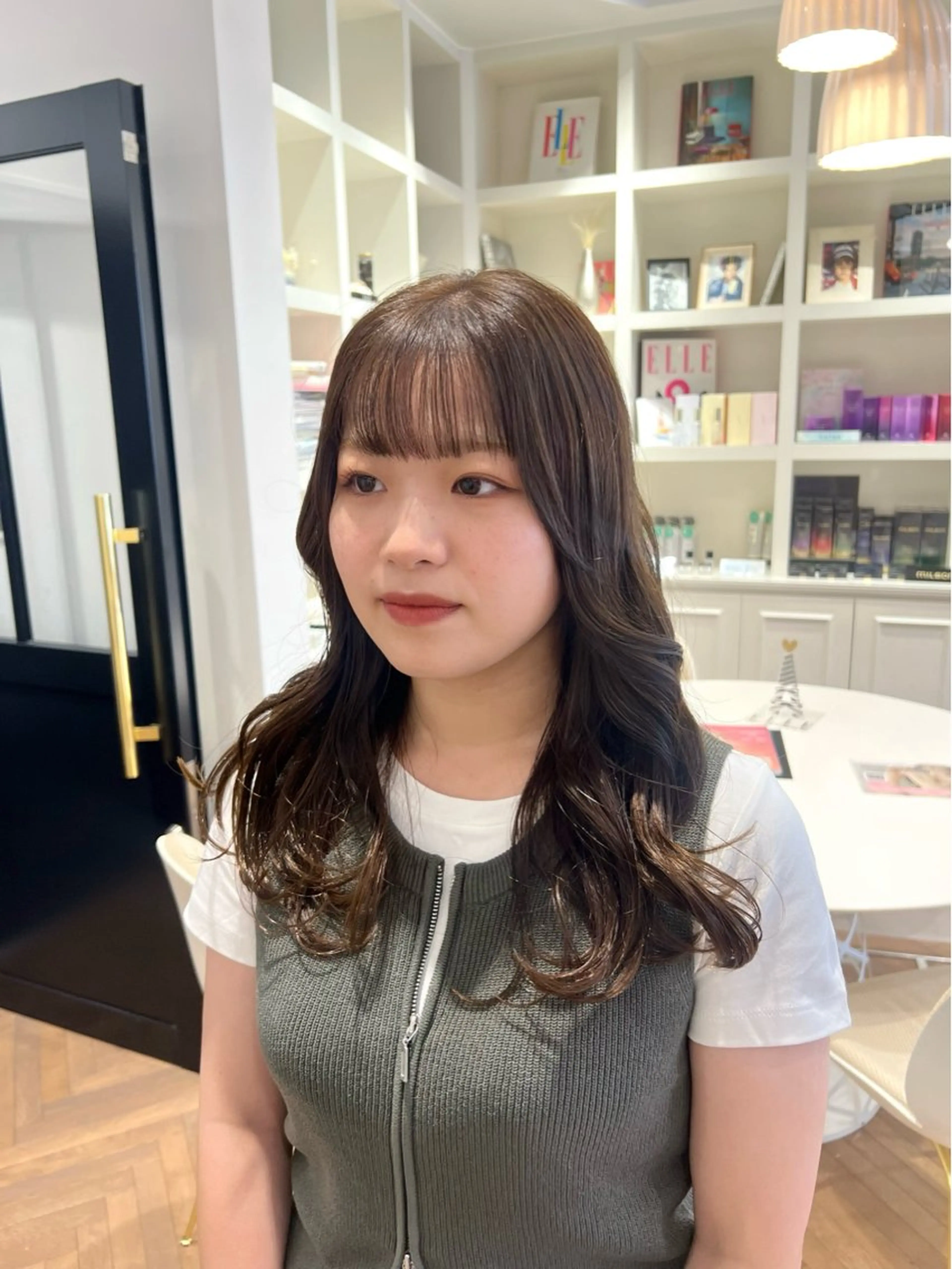 セミロング カラー ベージュカラー オリーブベージュ カット ヘアカラー 似合わせ/レイヤー 💟SAEのヘアスタイル