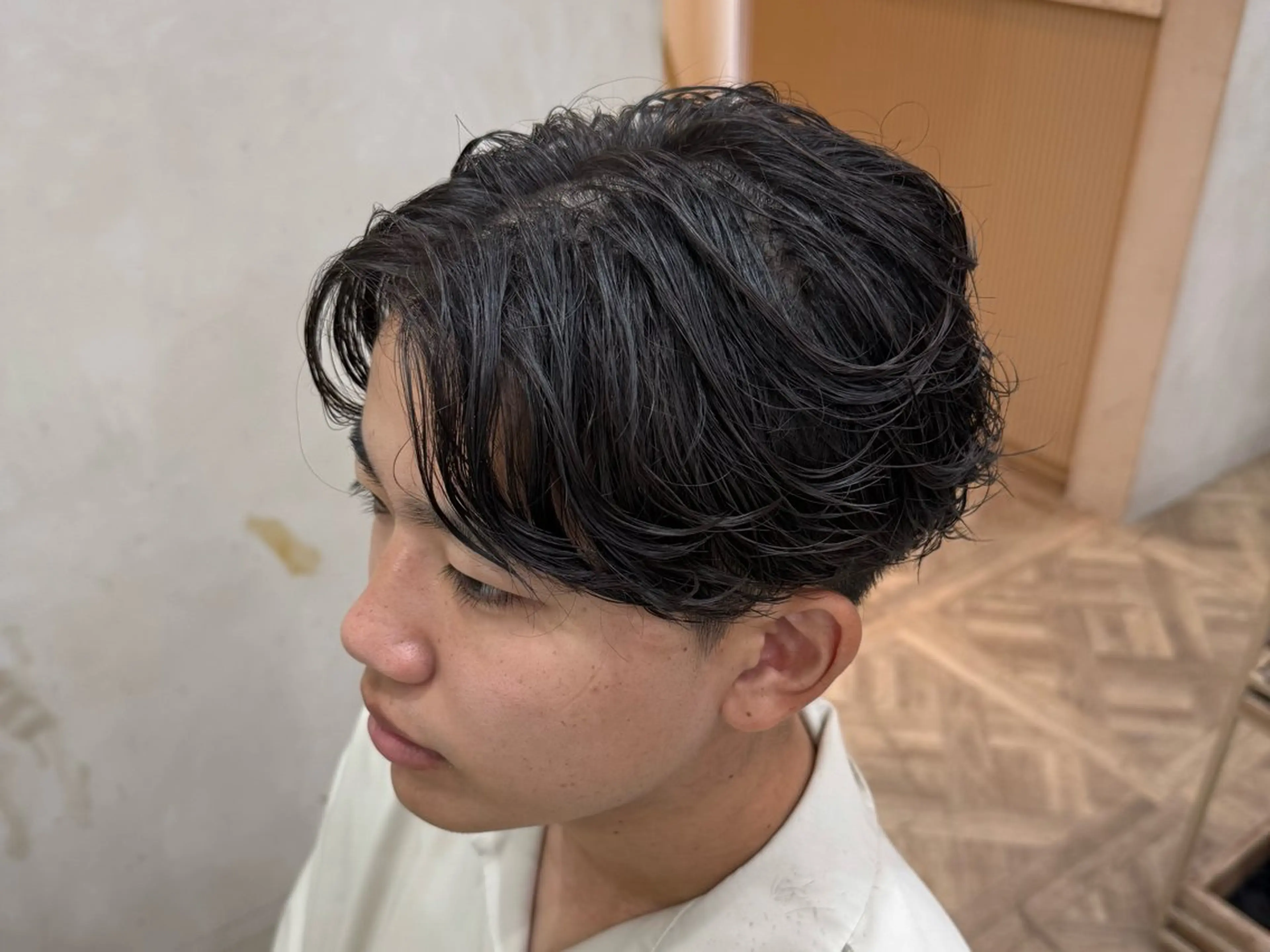 パーマ メンズ フェザーパーマ メンズパーマ カット パーマ トリートメント 市原亮/塩釜口/ ツイスパ/波巻きのヘアスタイル
