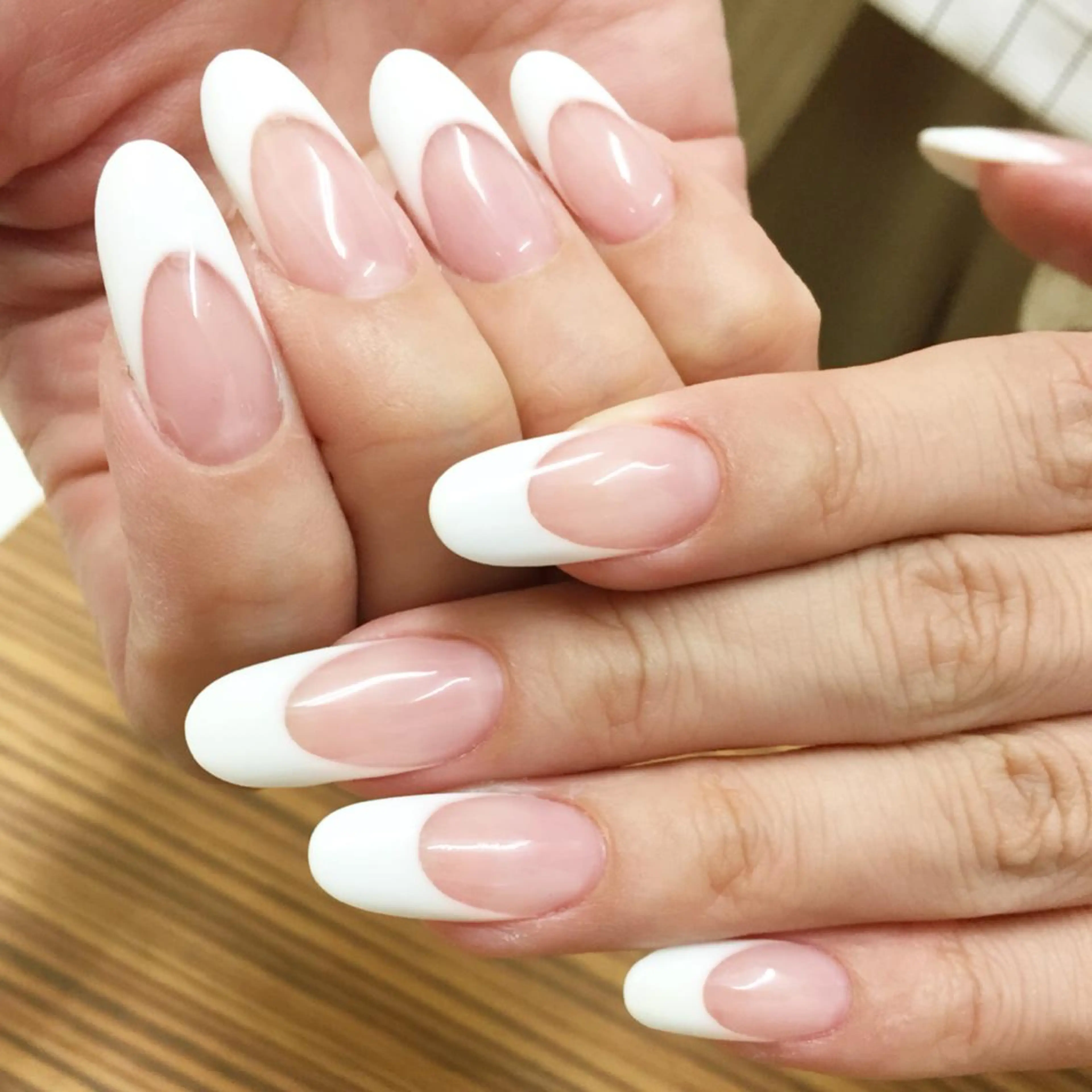 ネイル フレンチネイル スカルプネイル ブライダルネイル BellaLuna NAILのネイルデザイン