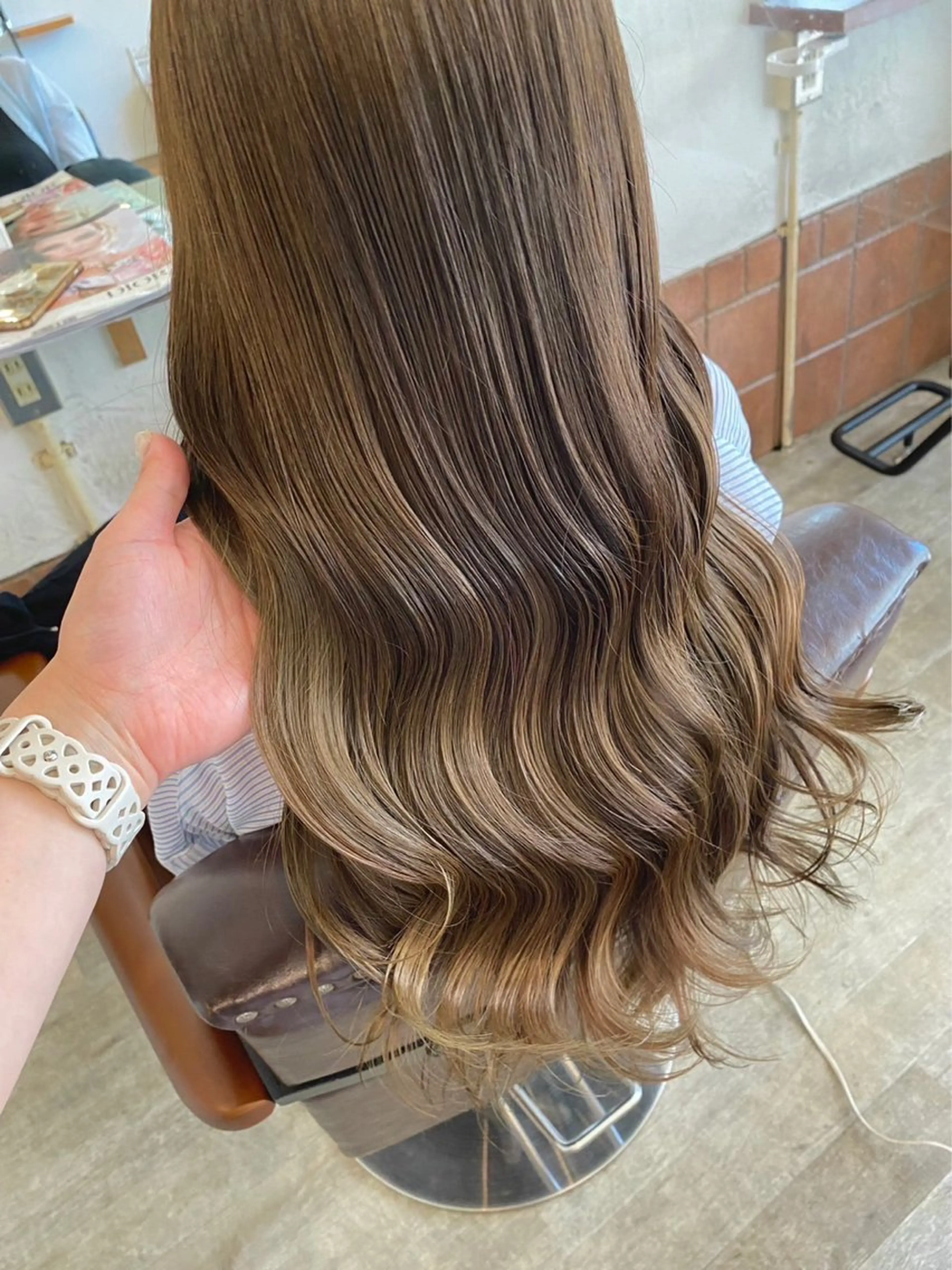 ロング カラー 美髪✨艶髪✨髪質改善 カラー特化❕亀島のヘアスタイル