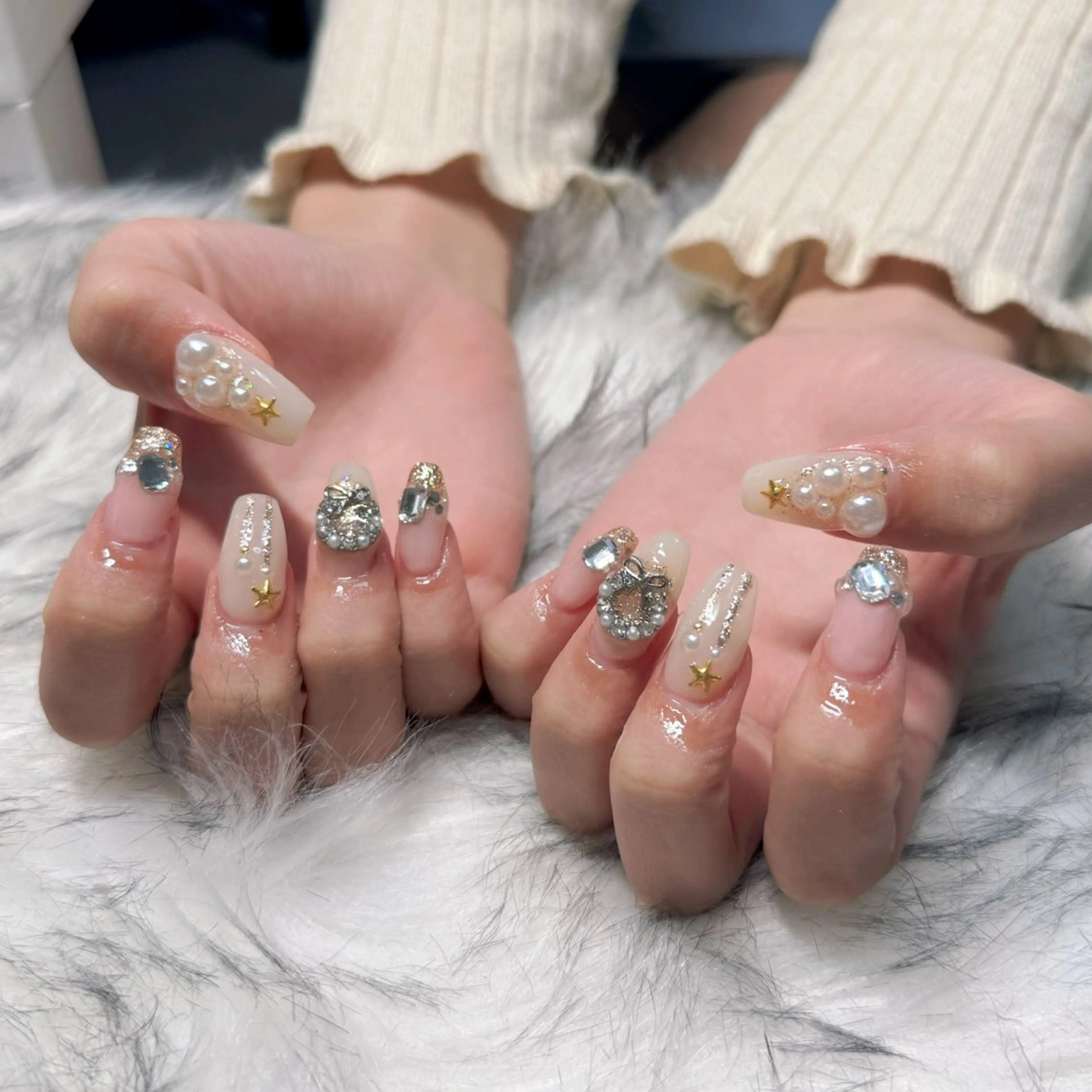 ロング ハンドネイル mao .のネイルデザイン