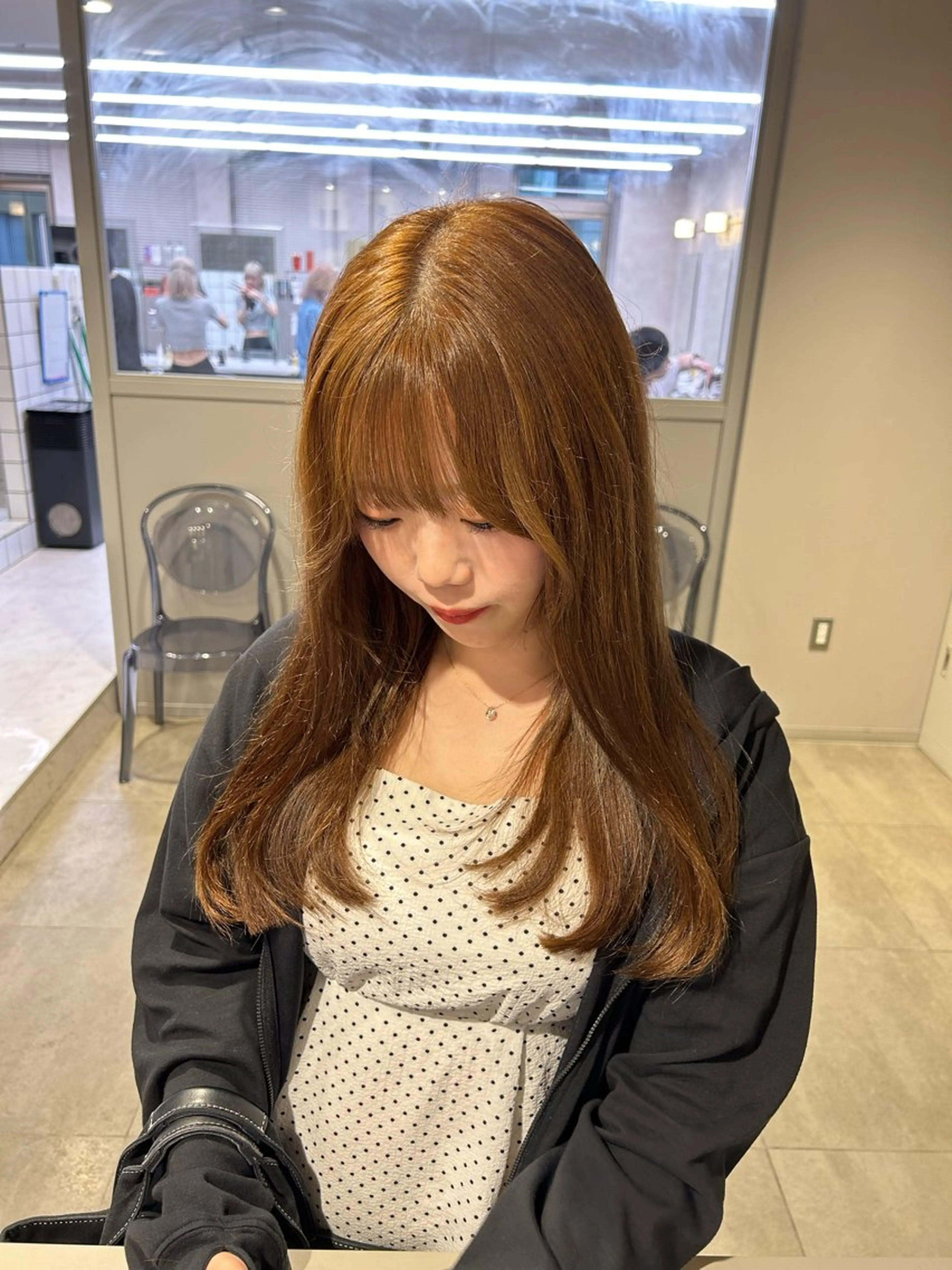 カラー ヘアカラー トリートメント 透明感ベージュ🤎 ナチュラルレイヤーのヘアスタイル