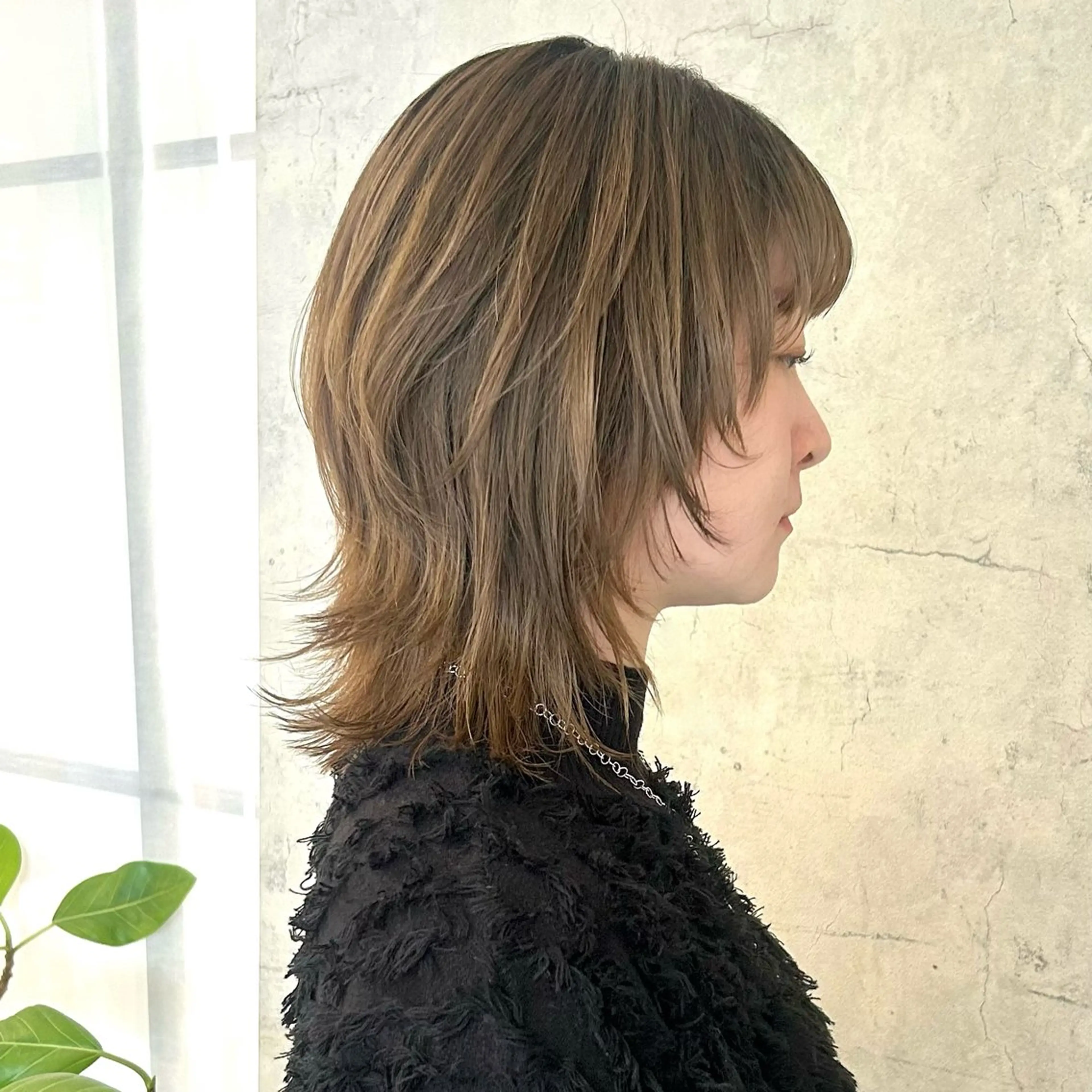 セミロング カラー ベージュカラー ミルクティーベージュ レイヤーカット ウルフカット ウルフレイヤー ヘアカラー ボブレイヤー/ ブリーチ/miyuuのヘアスタイル