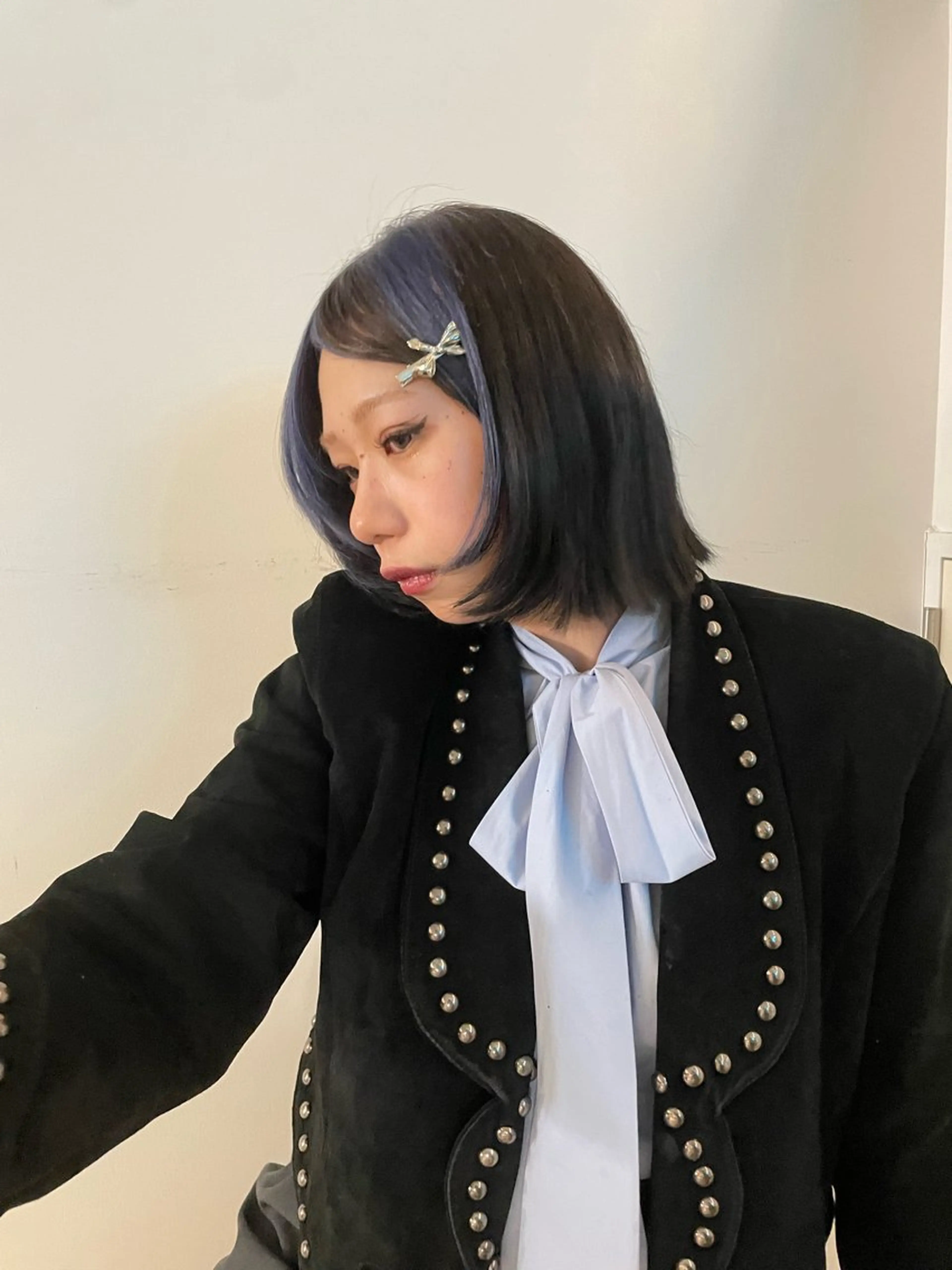 カラー ヘアカラー 🎀ボブ+ハイトーン シュカ👶🏻のヘアスタイル