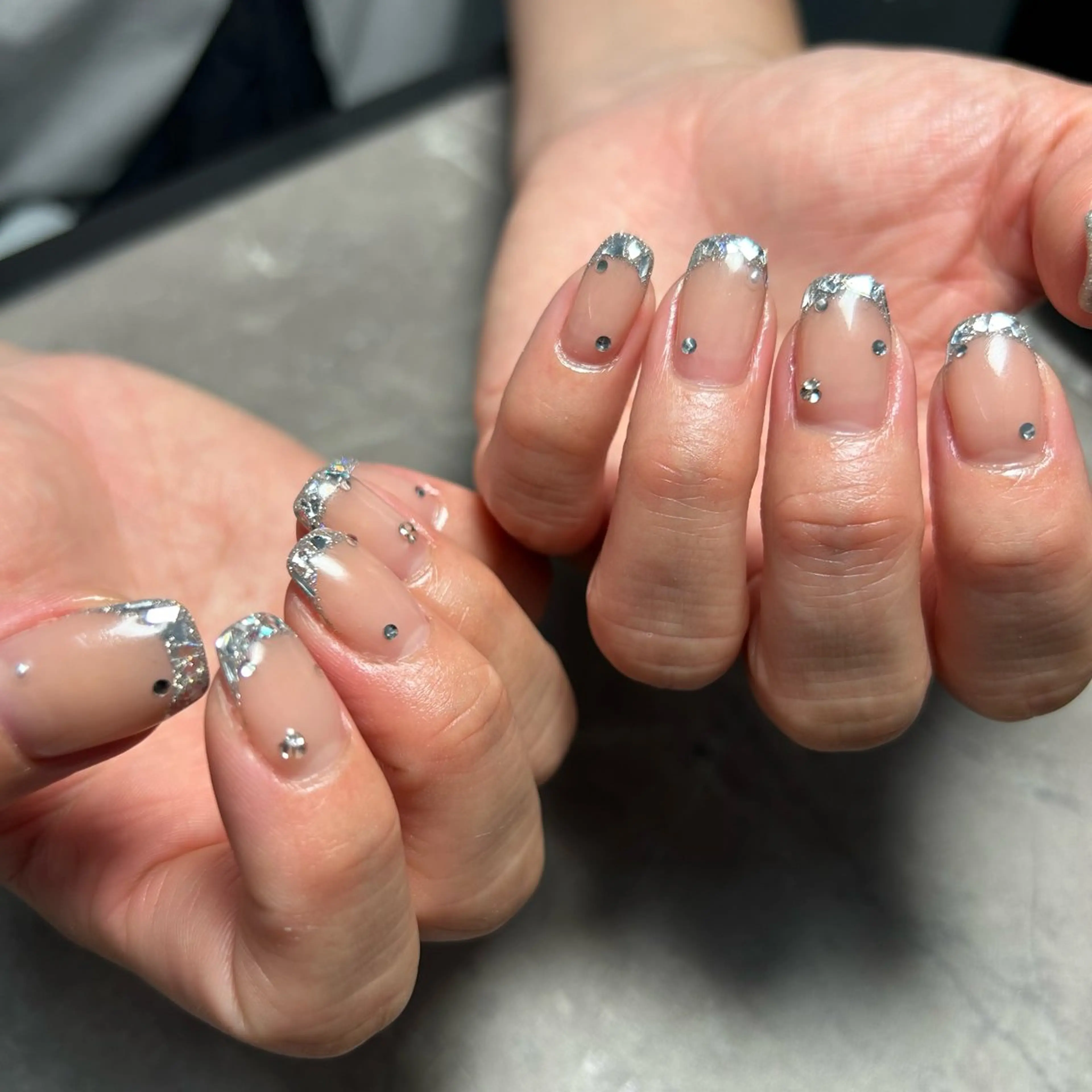 ネイル フレンチネイル ガラスフレンチ Lulea nailのネイルデザイン