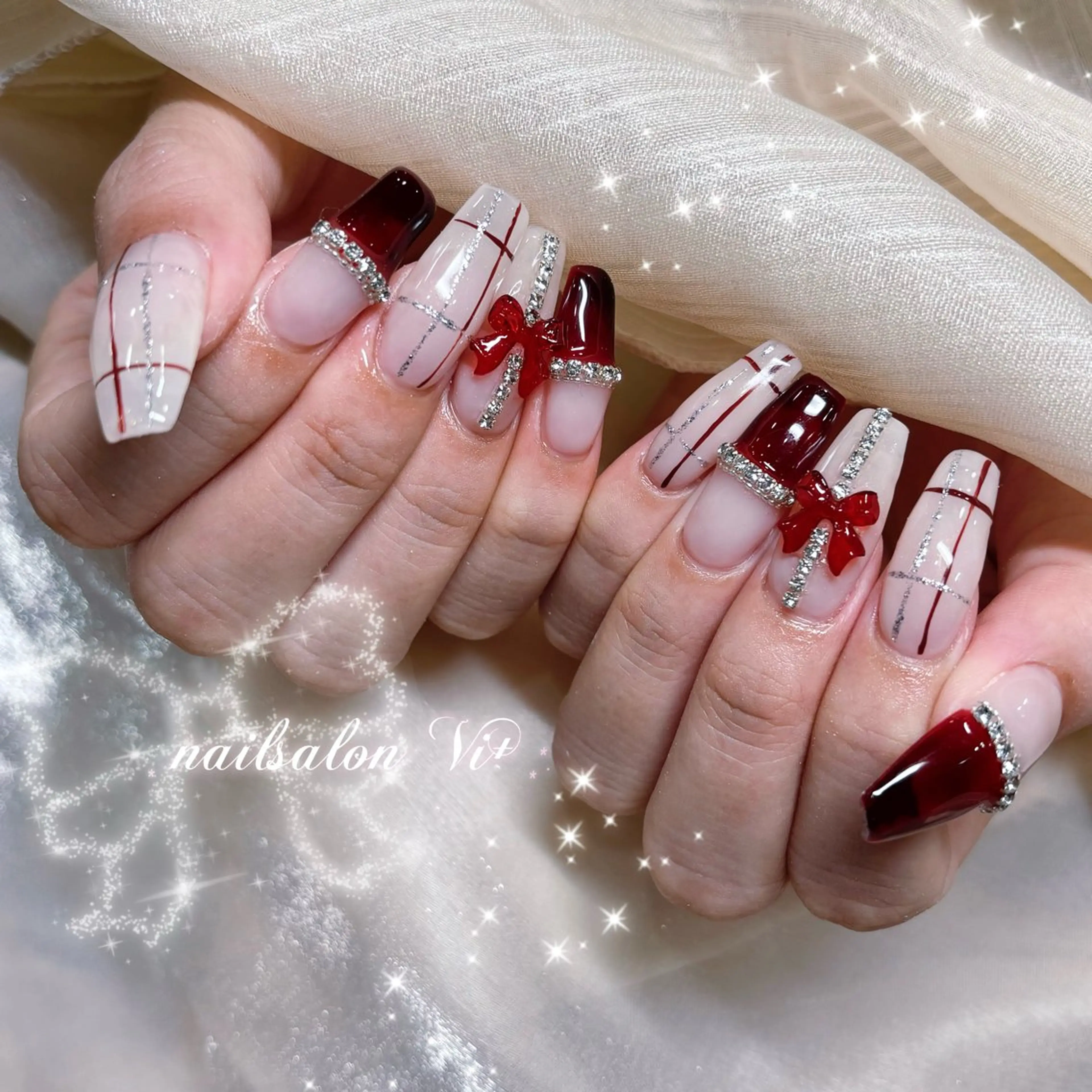 ネイル ハンドネイル 𝒦𝐸𝐼𝒩𝒜 錦糸町ネイルのネイルデザイン