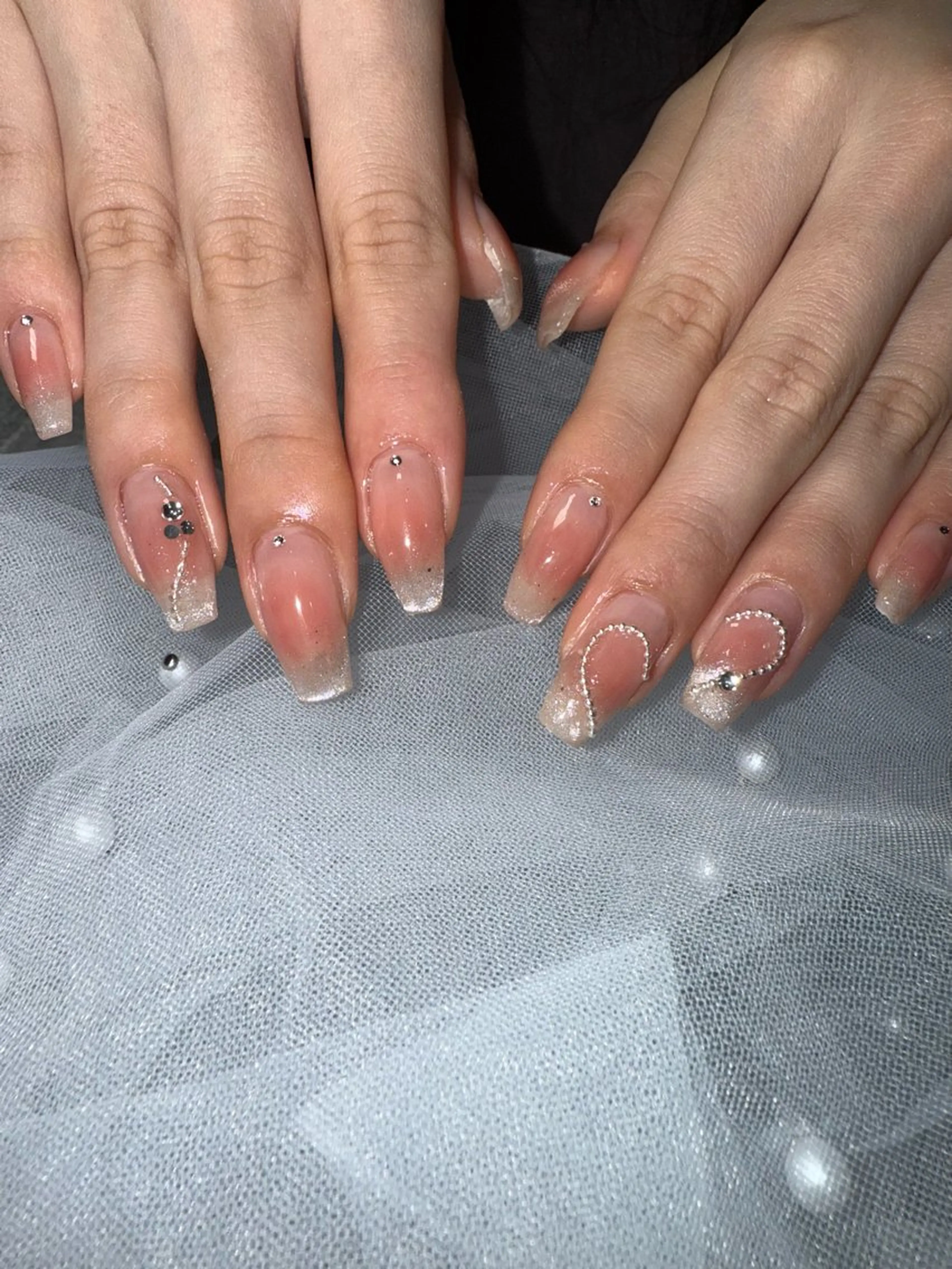 ネイル 持ち込み ハンドネイル Raviliss ♡のネイルデザイン