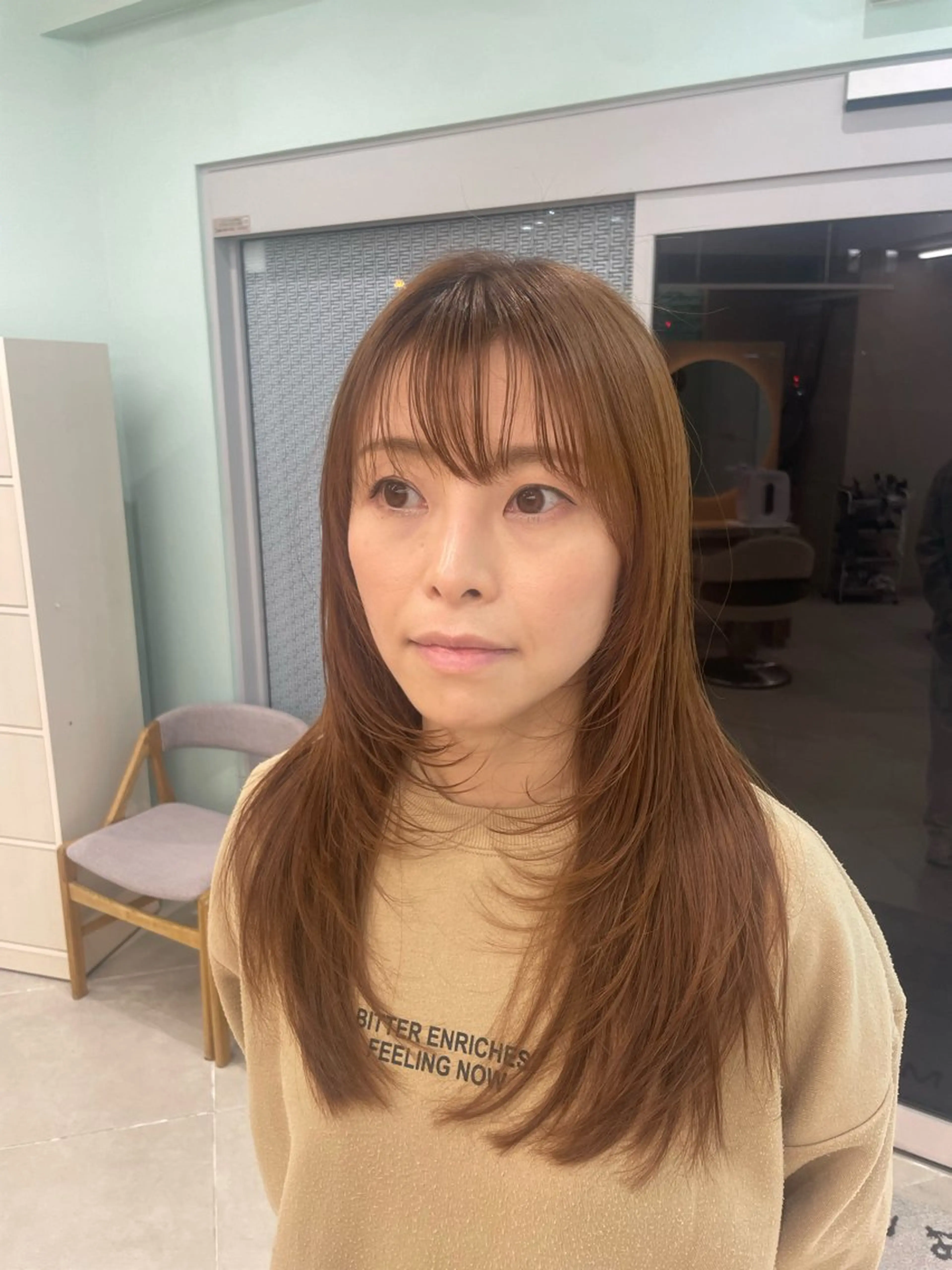 ロング 顔まわりレイヤー レイヤーカット KEITO/髪質改善 ／白髪ぼかしカラーのヘアスタイル