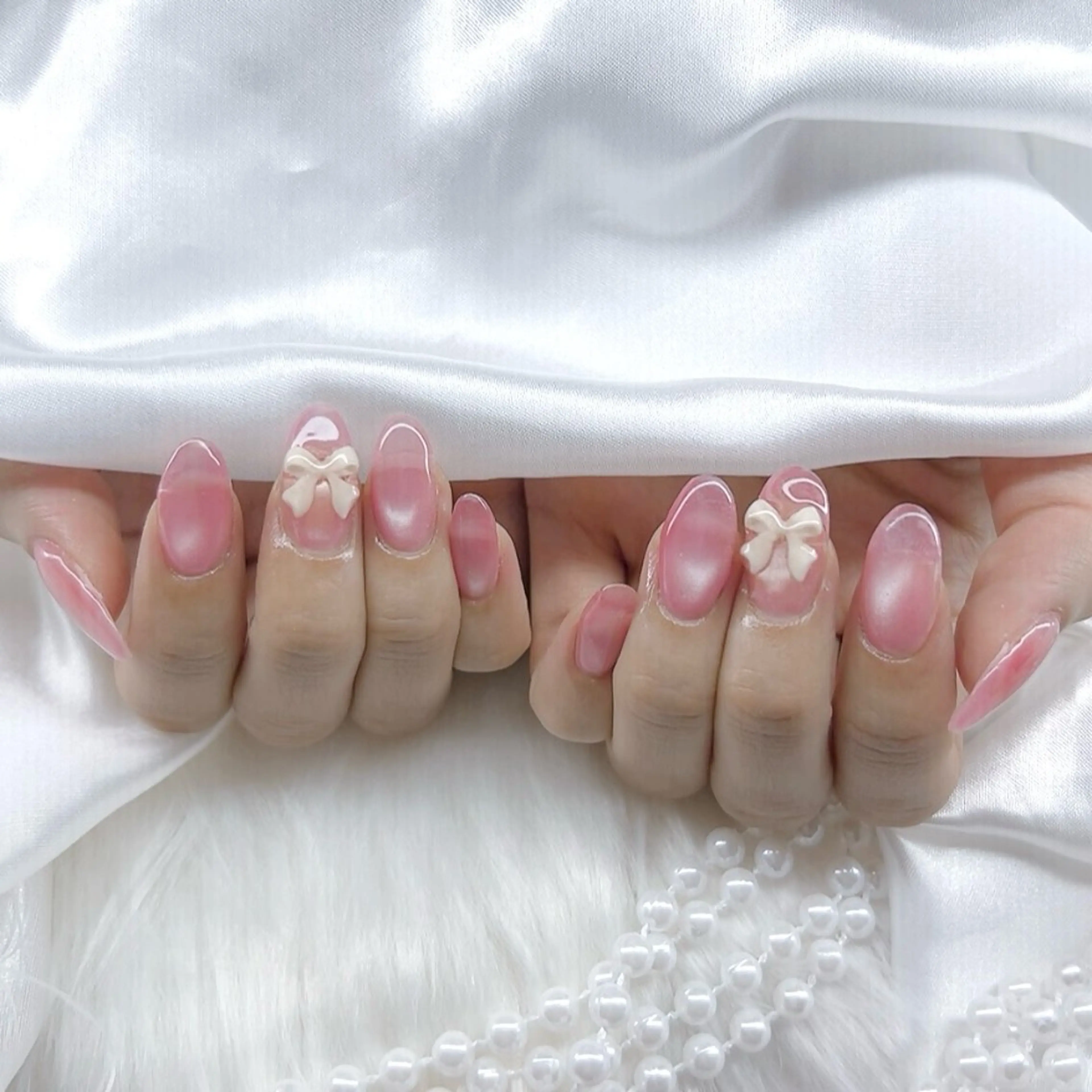 ネイル マグネットネイル ハンドネイル Charlie所属・Charlie 🖤のネイルデザイン