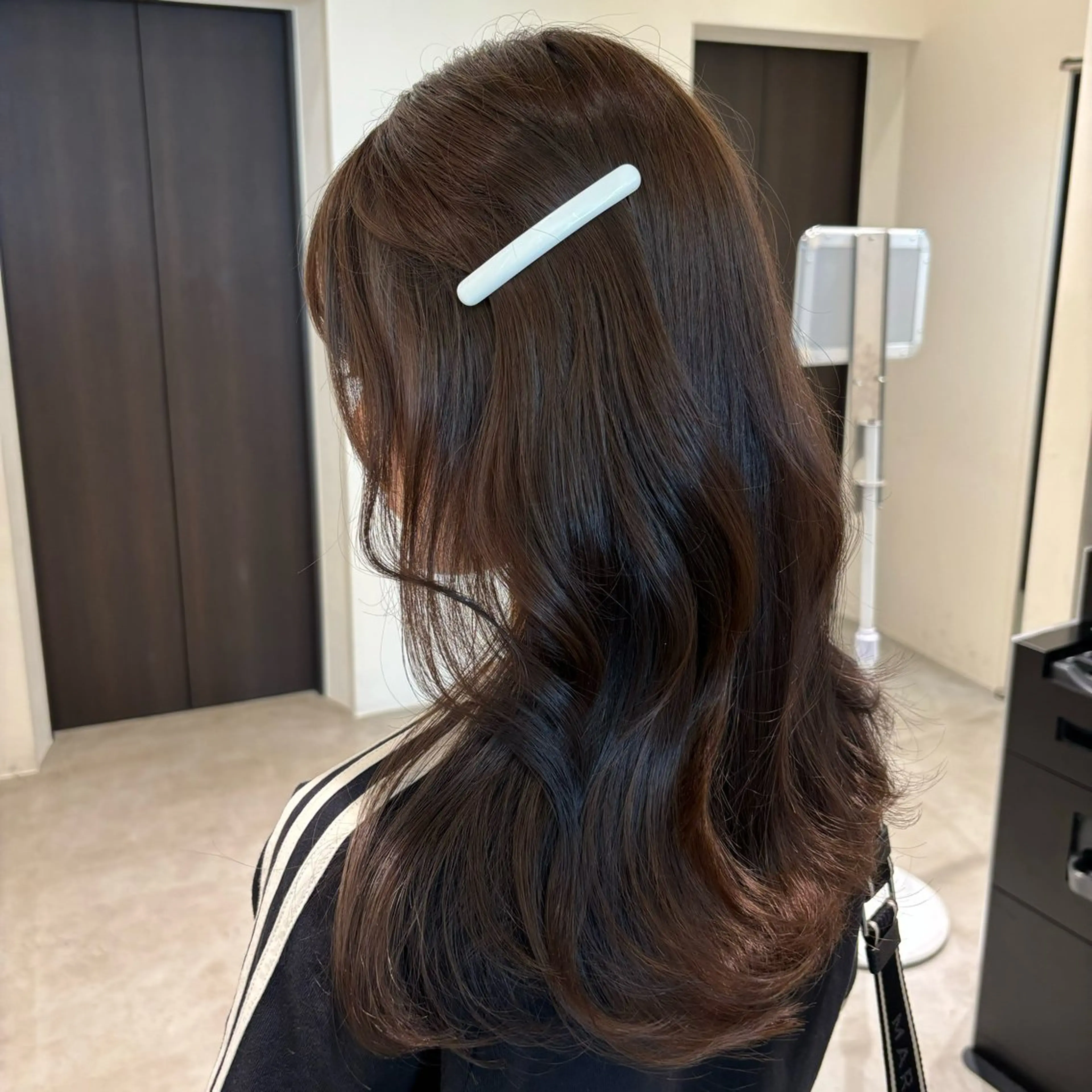 カラー 🩵ワンカラー／ 銀座／mayu🩵のヘアスタイル