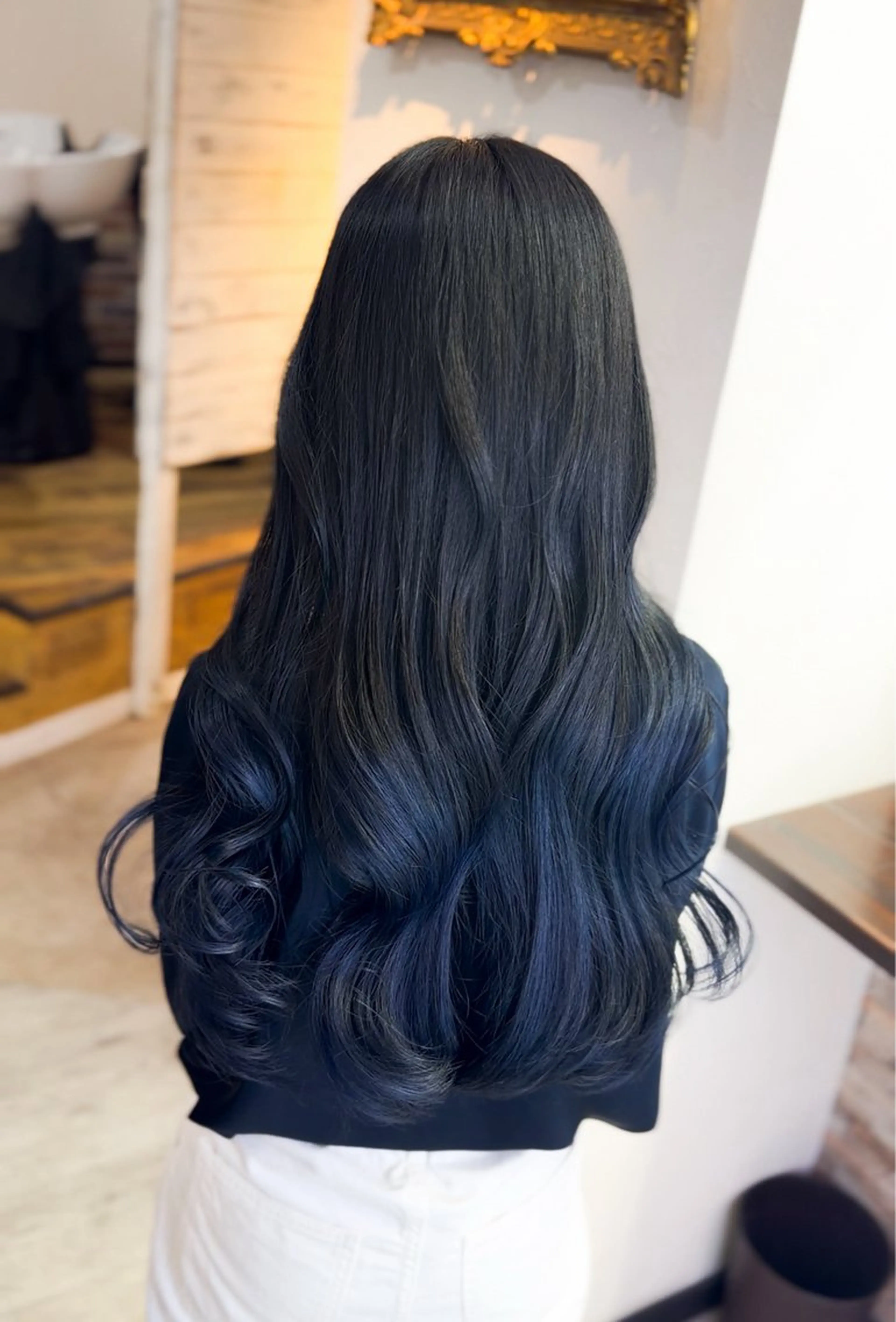 ロング カット ヘアカラー トリートメント 飯星慧斗 /ブリーチ、縮毛矯正のヘアスタイル