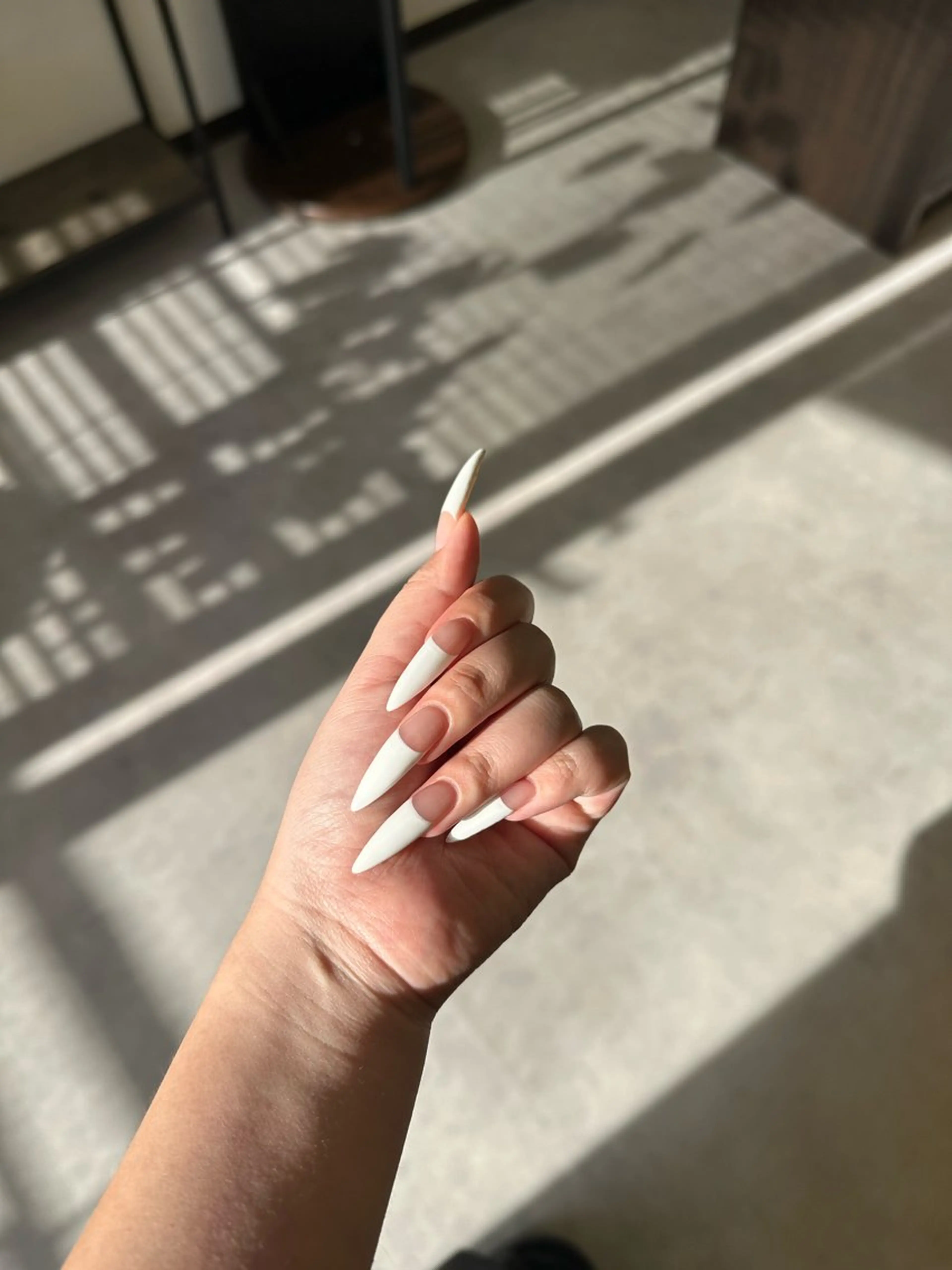 ネイル フレンチネイル Nail salon ヴェロニカ　ななみのネイルデザイン