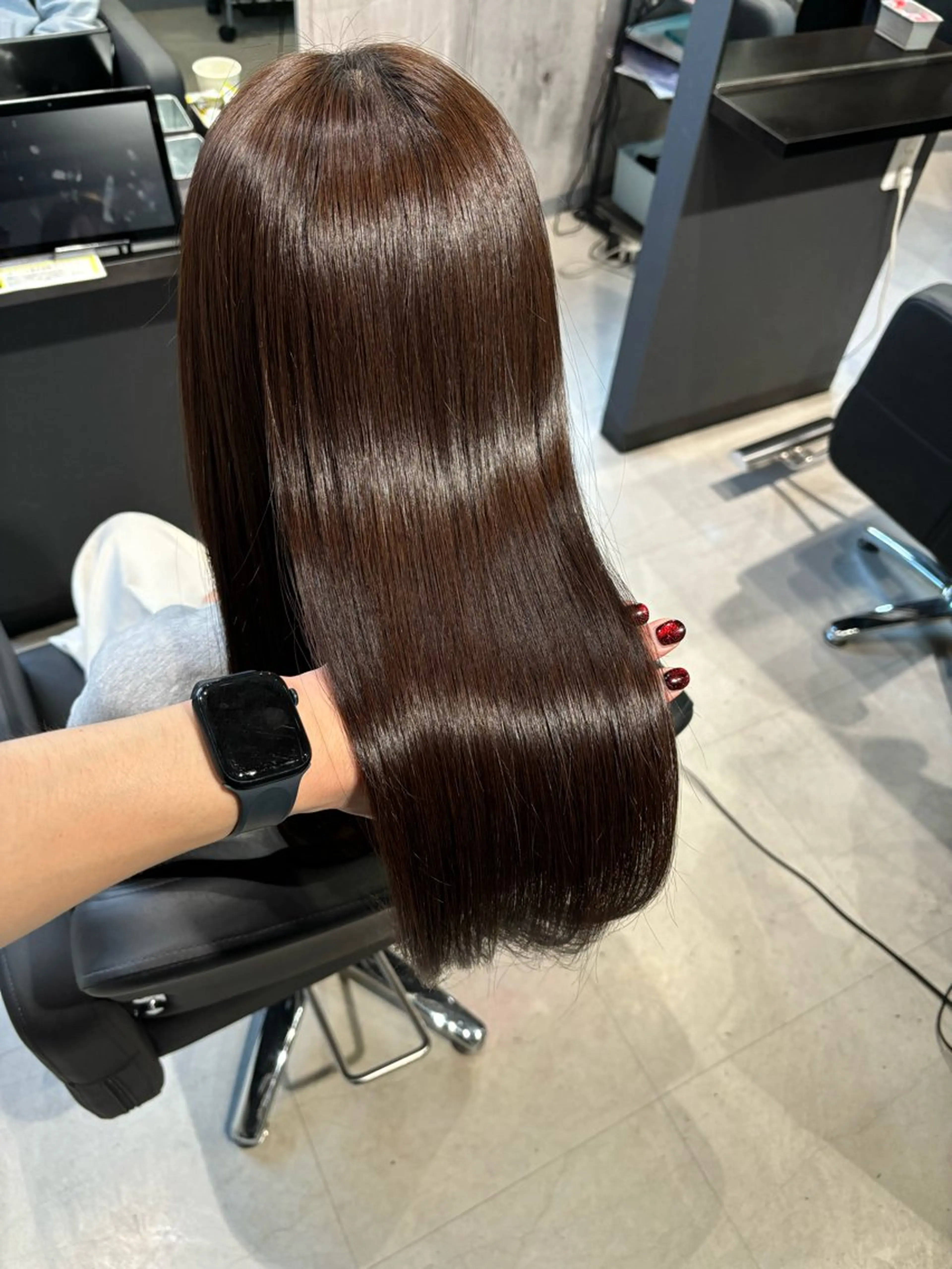 ロング 髪質改善 酸性ストレート カット 縮毛矯正 トリートメント _WHITE / KENTOのヘアスタイル