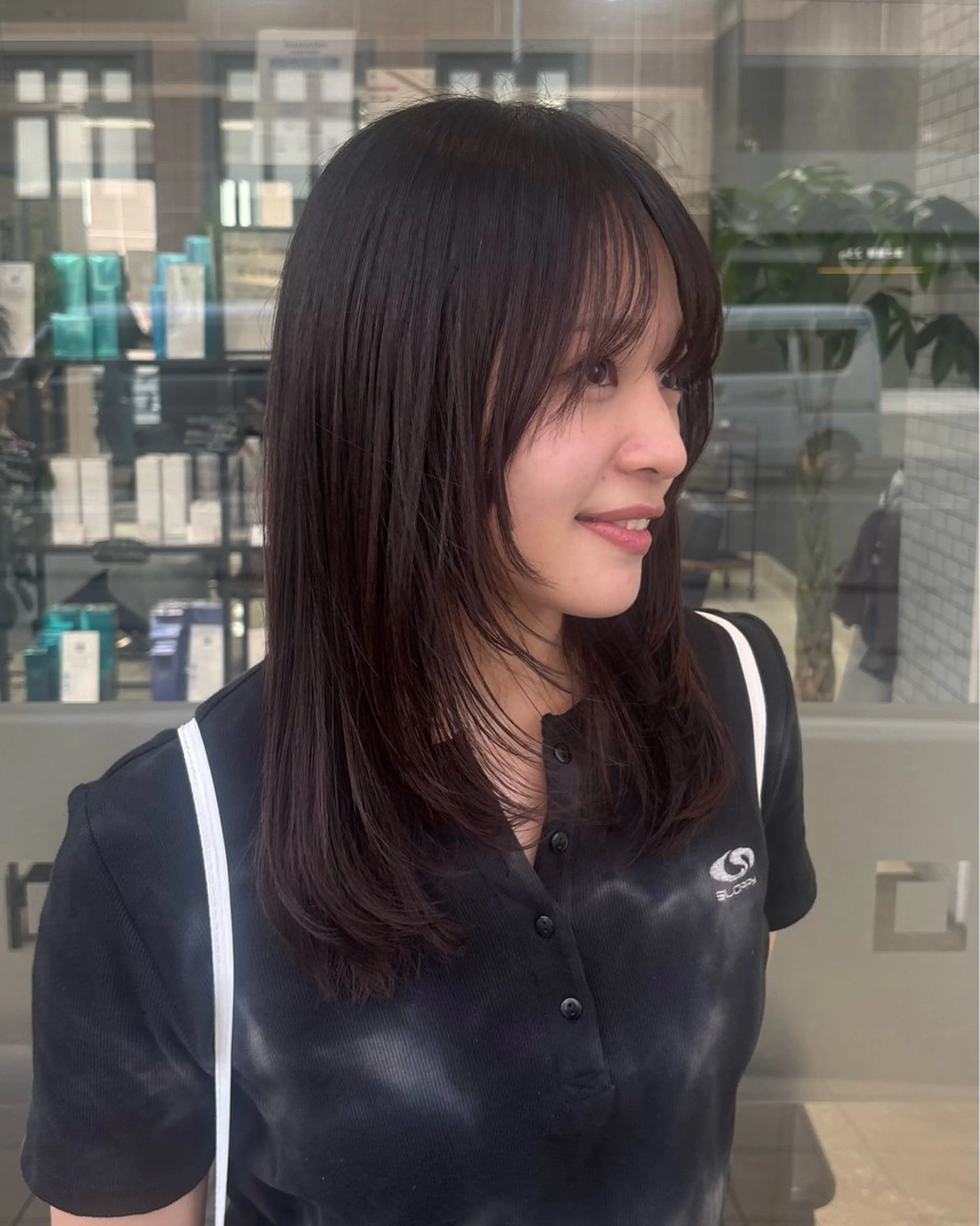 セミロング レイヤーカット カット 垢抜けヘア/ レイヤー/暖色/麻咲のヘアスタイル