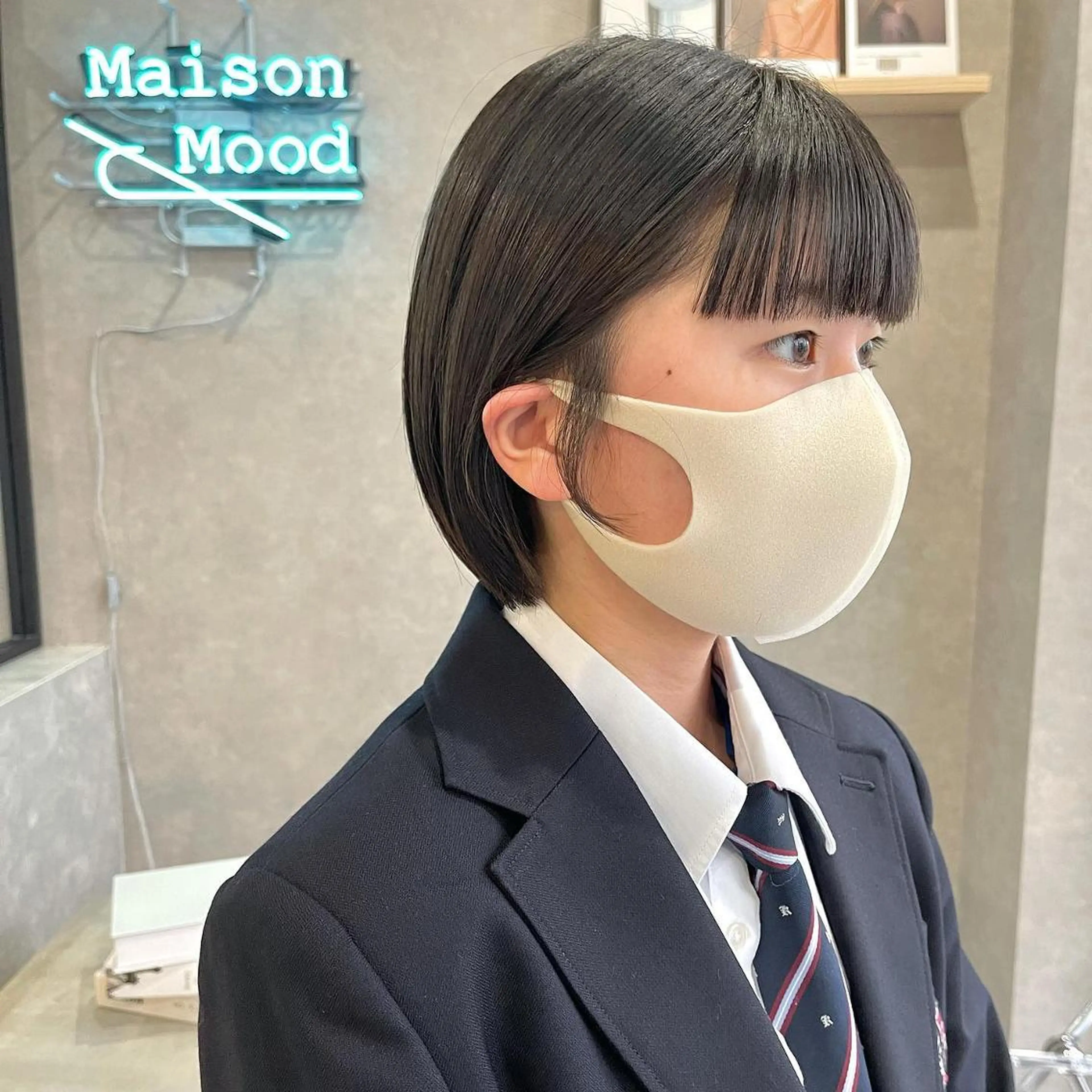 ミディアム ショートボブ ボブ ワイドバング 一ノ瀬 暁のヘアスタイル