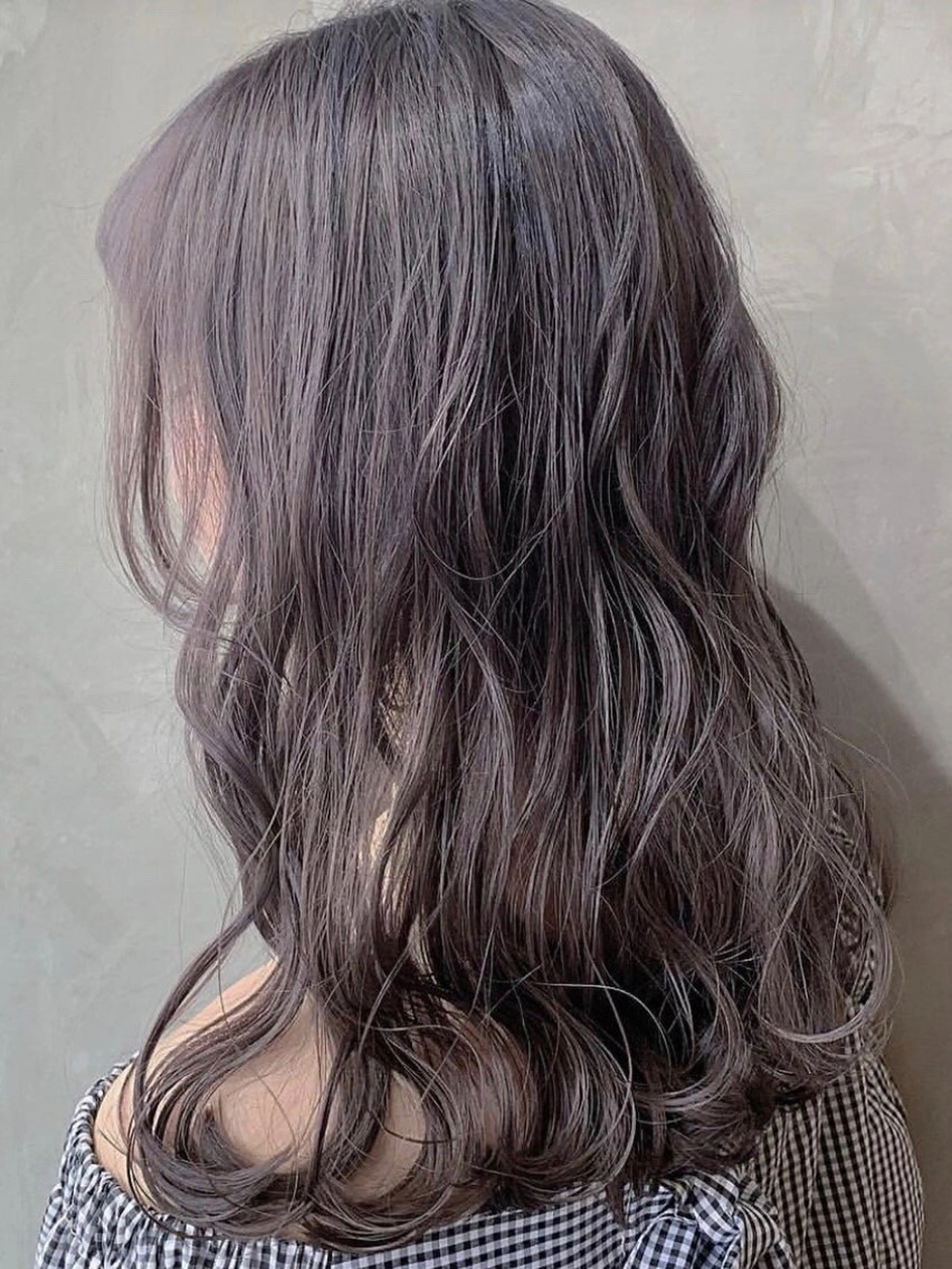 ロング カラー パーマ ヘアアレンジ キッズ アディクシーカラー バレイヤージュ ベージュカラー 黒髪 ブリーチ 江坂エリア最安値◎ ブリーチ*土田のヘアスタイル