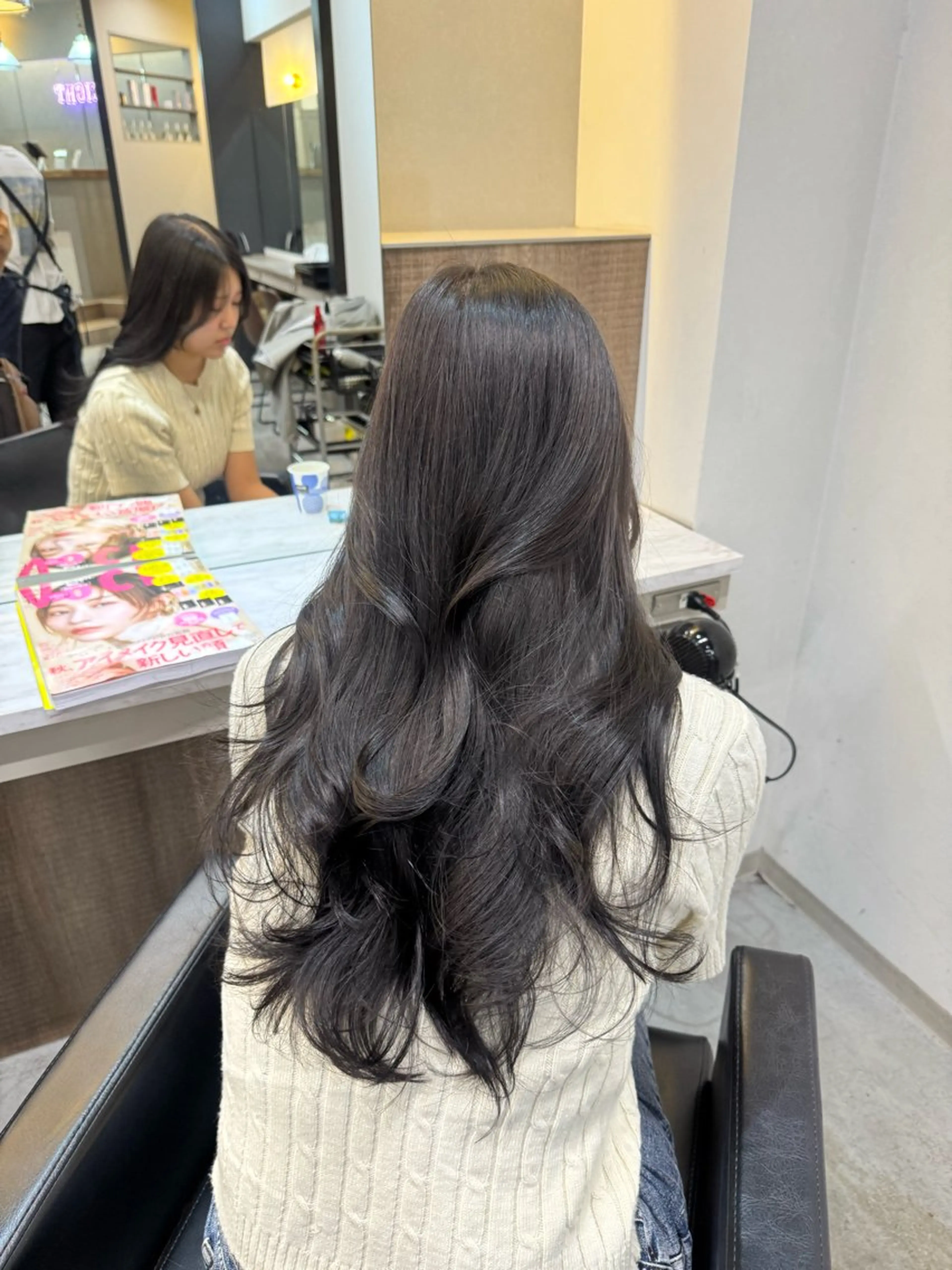 ロング カラー 韓国ヘア🇰🇷 YUKINAのヘアスタイル