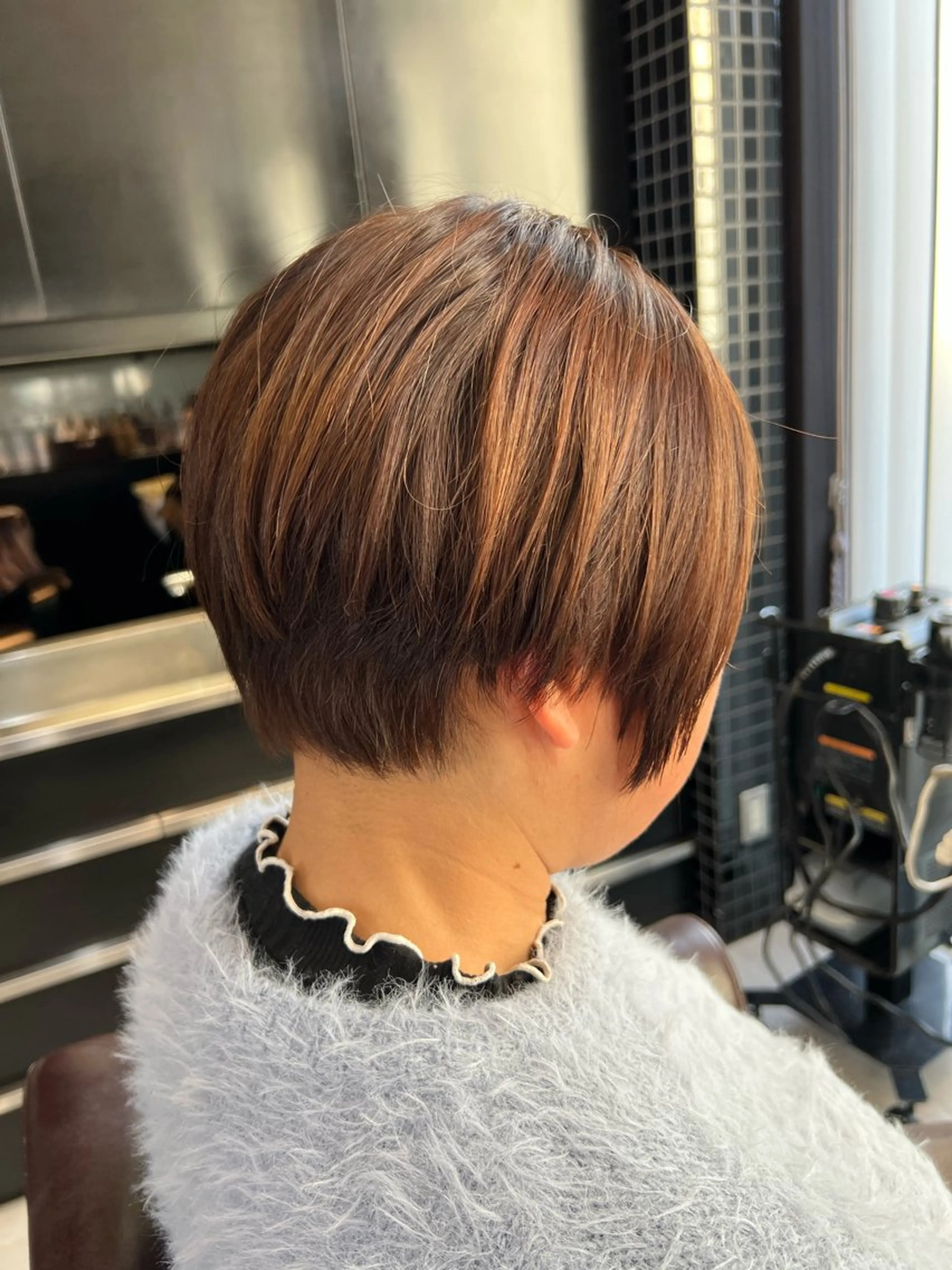 ショート カラー 山下 裕己のヘアスタイル