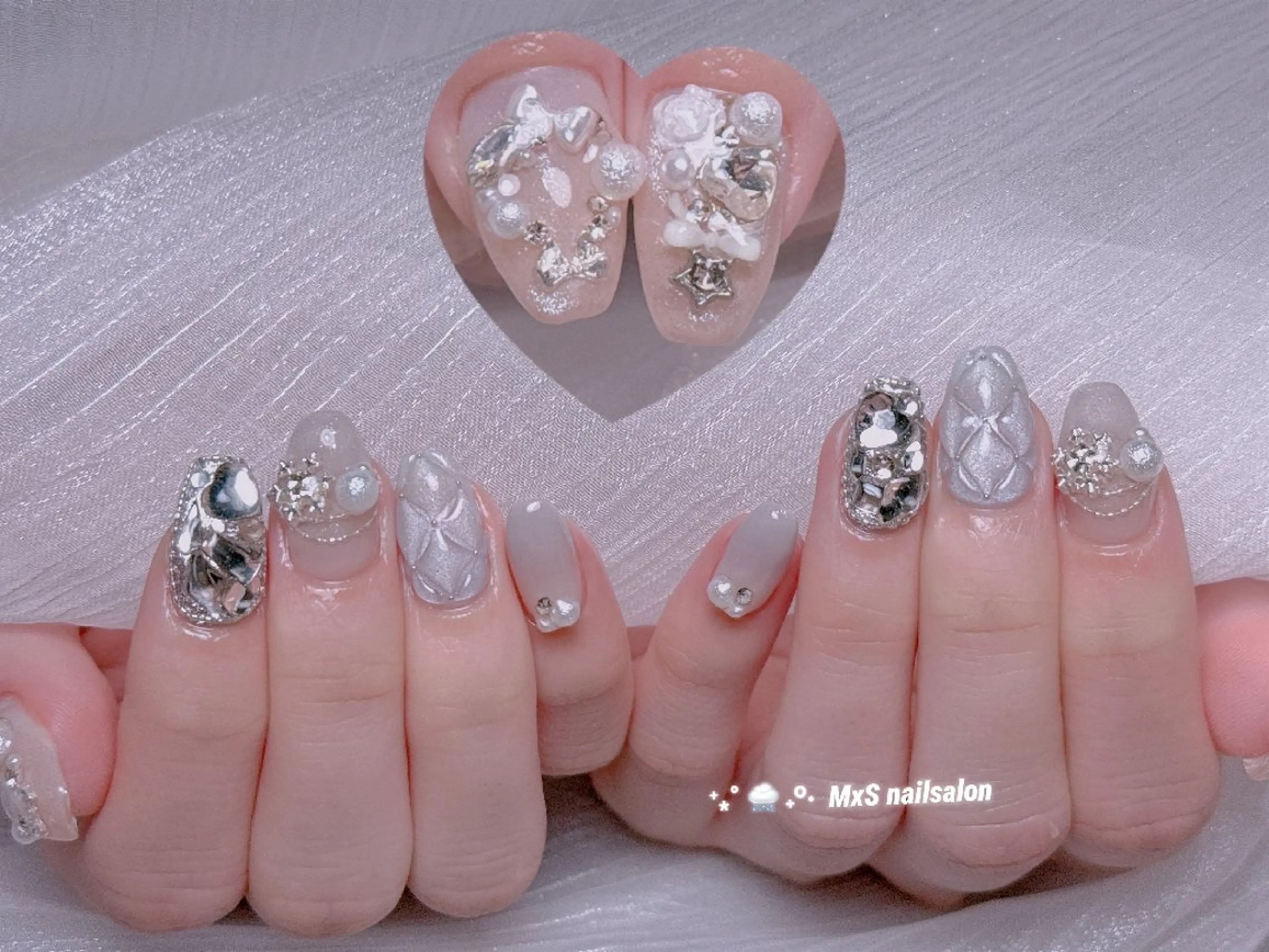ネイル ジェルネイル 韓国ネイル マグネットネイル パラジェル ワンホンネイル ハンドネイル M×S Nail みなのネイルデザイン