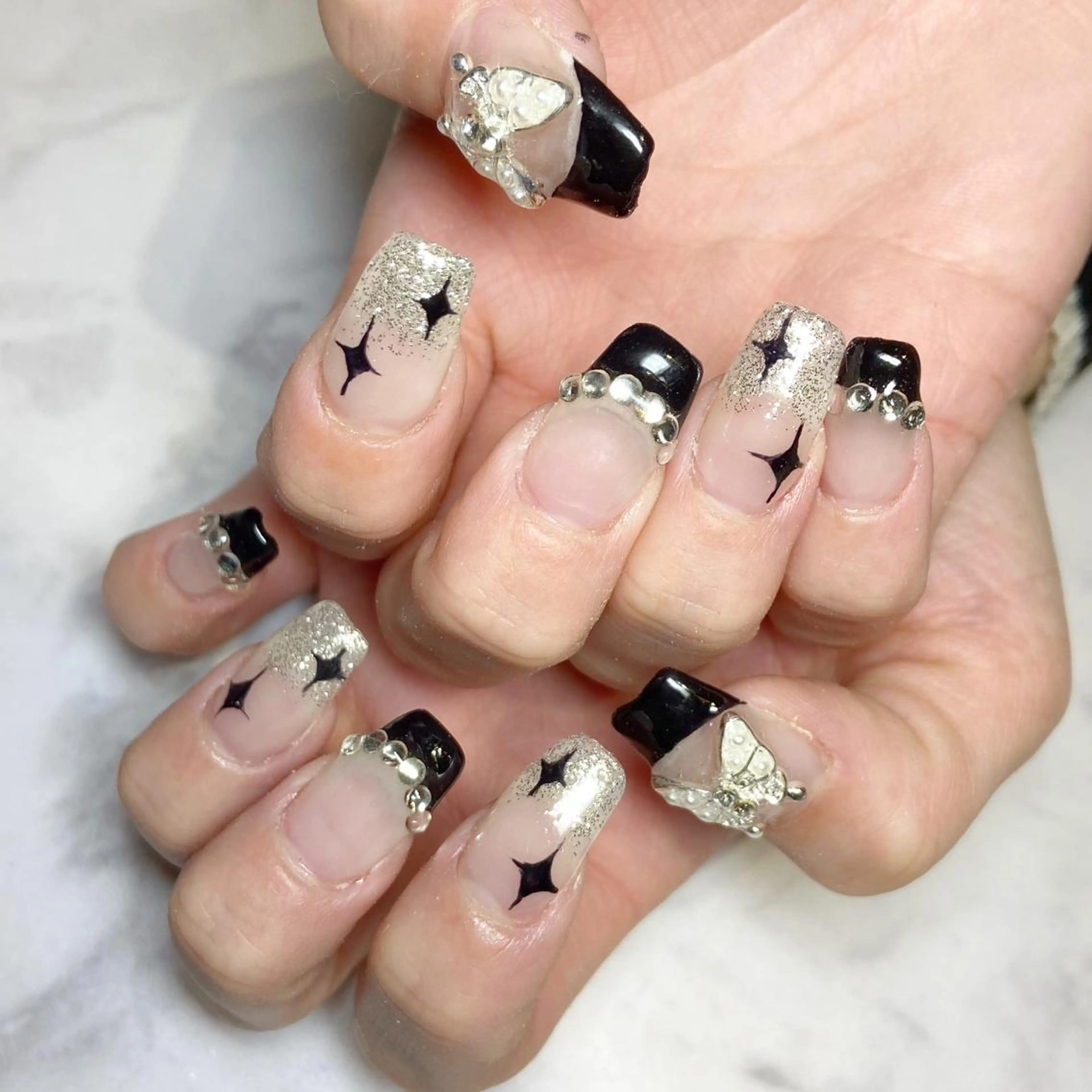 ネイル スカルプネイル ネイルチップ ハンドネイル YUN 💅のネイルデザイン