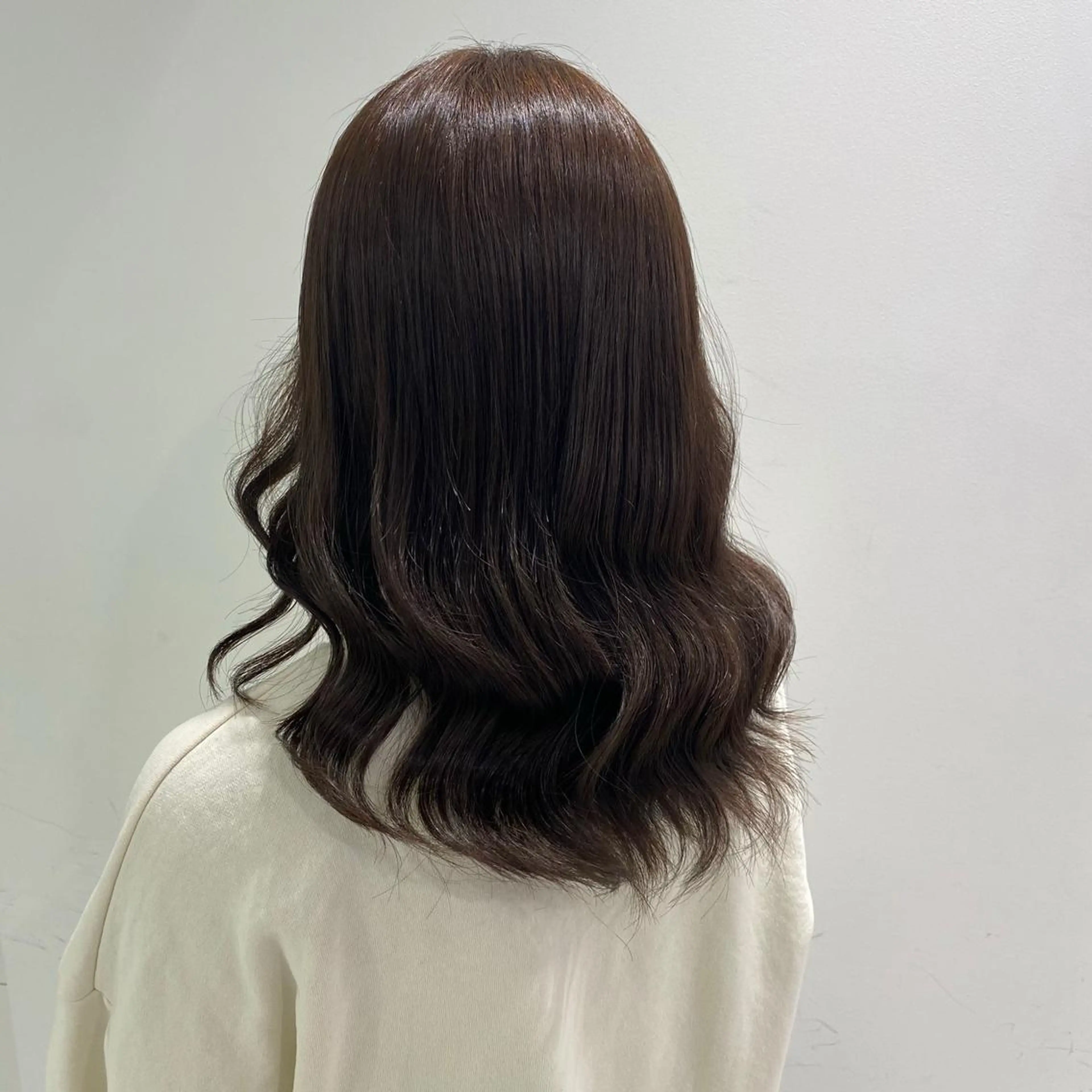 ミディアム カラー パーマ ヘアアレンジ メンズ キッズ ネイル マツエク・マツパ ベージュカラー ミルクティーベージュ 💖横浜ブリーチなし 💖MIHOのヘアスタイル