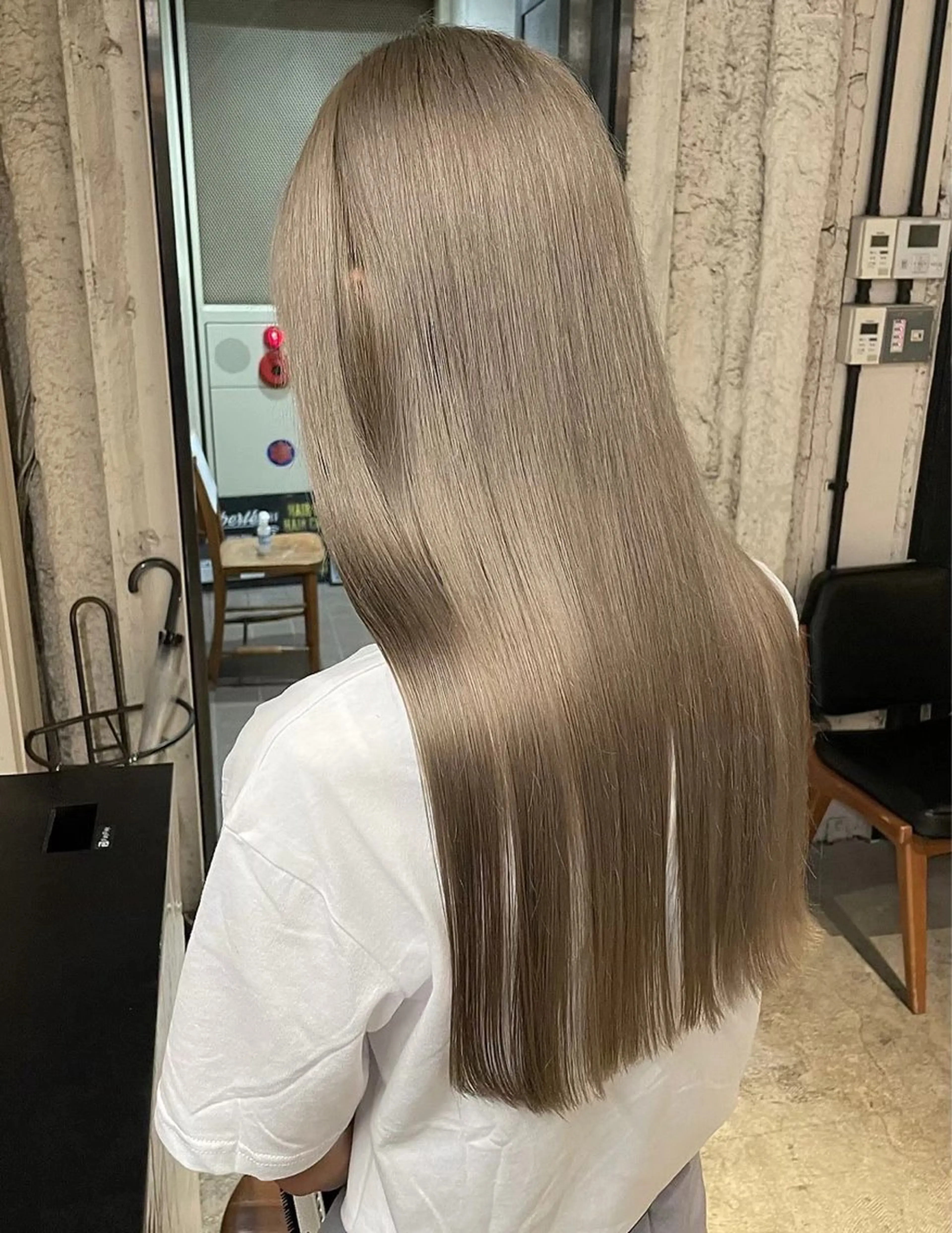 ロング カラー ヘアカラー トリートメント 🎨デザイン🥇 美髪・艶髪 日暮千敬のヘアスタイル