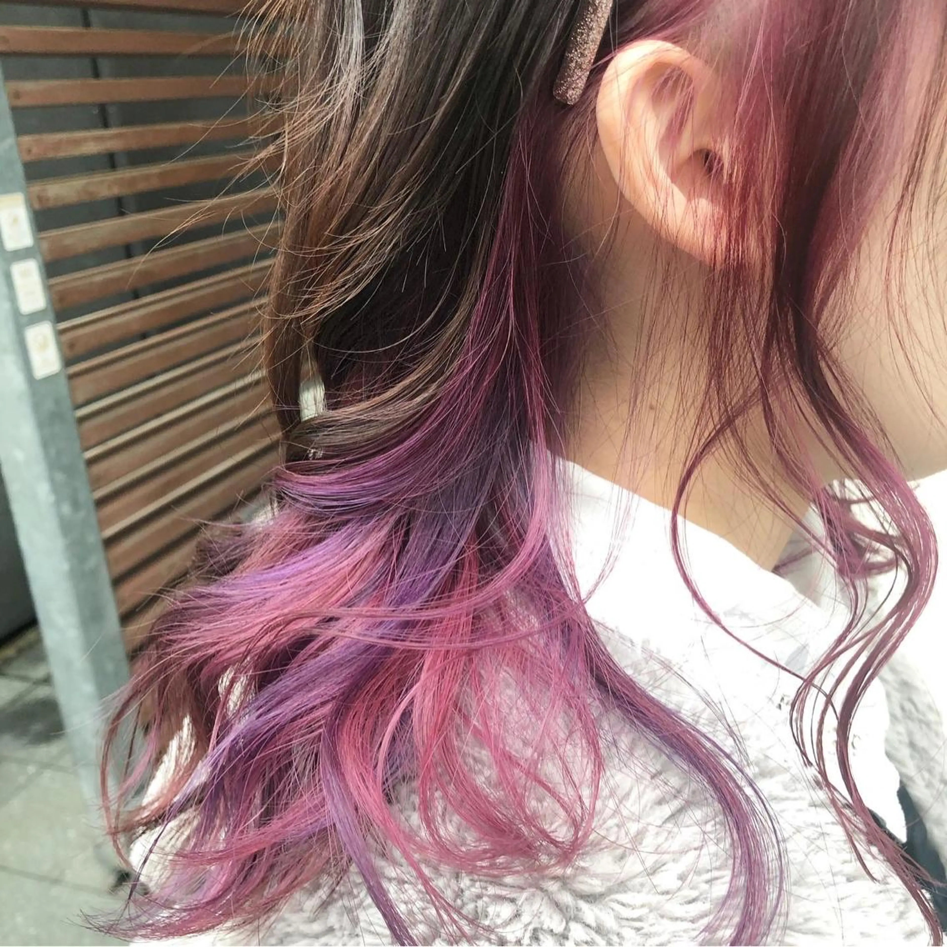 ロング カラー アッシュ バレイヤージュ ミストバング ベージュカラー ブリーチ カット ヘアカラー トリートメント 原宿サロン代表 デザインカラー伊藤卓のヘアスタイル