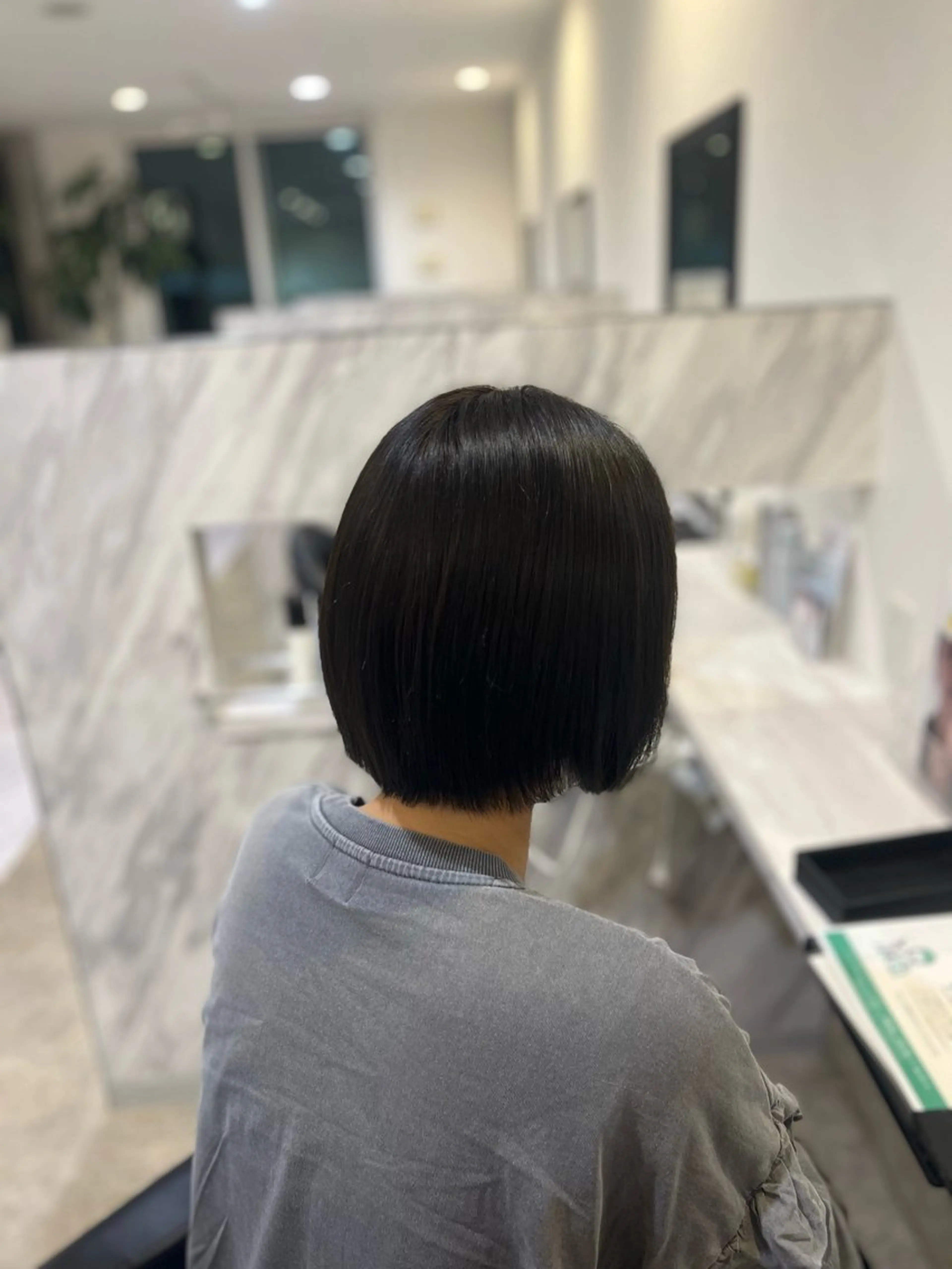 ショート カラー ヘアカラー 山内 心春のヘアスタイル