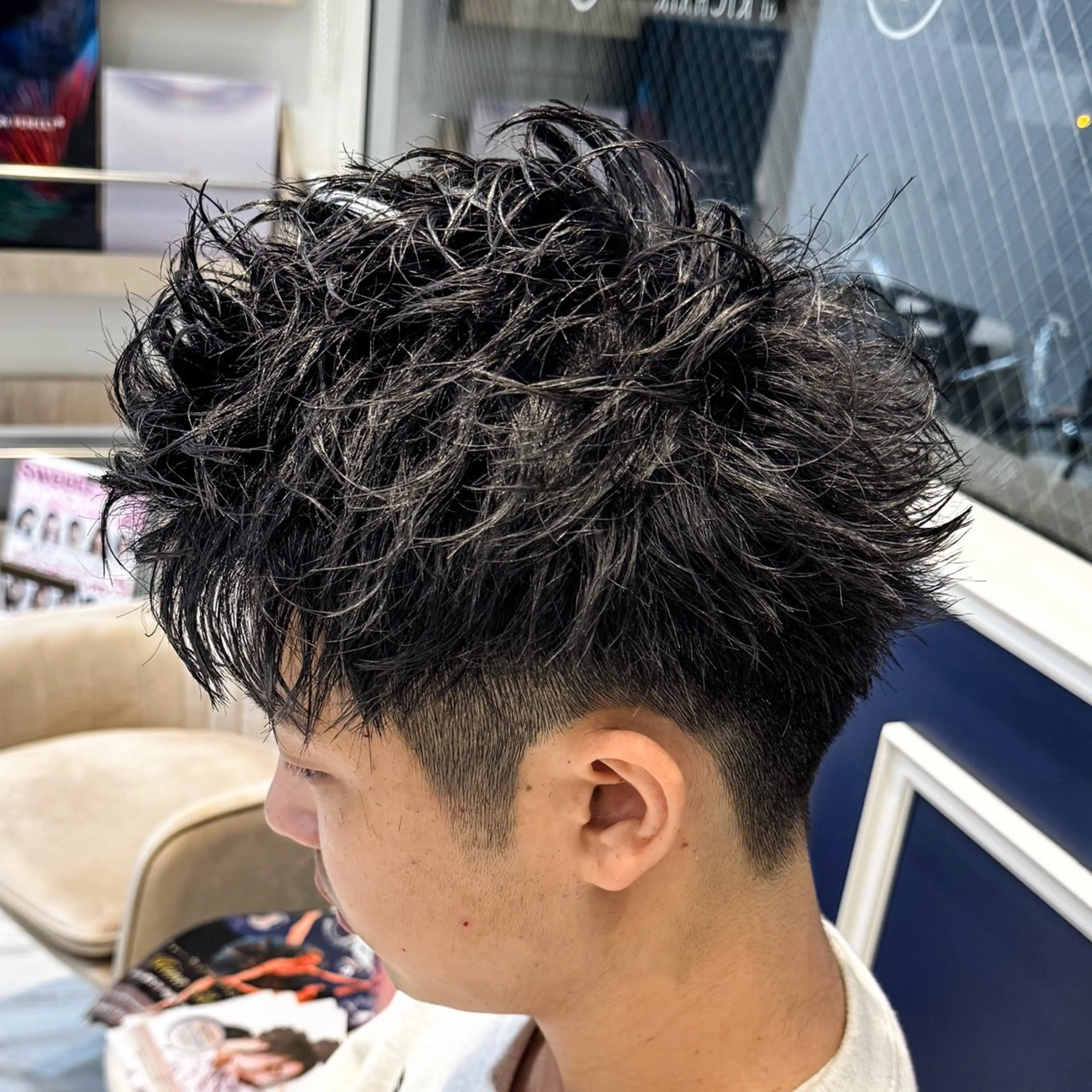 ショート メンズ スパイキーショート ショートヘア カット 吉田 新平のヘアスタイル
