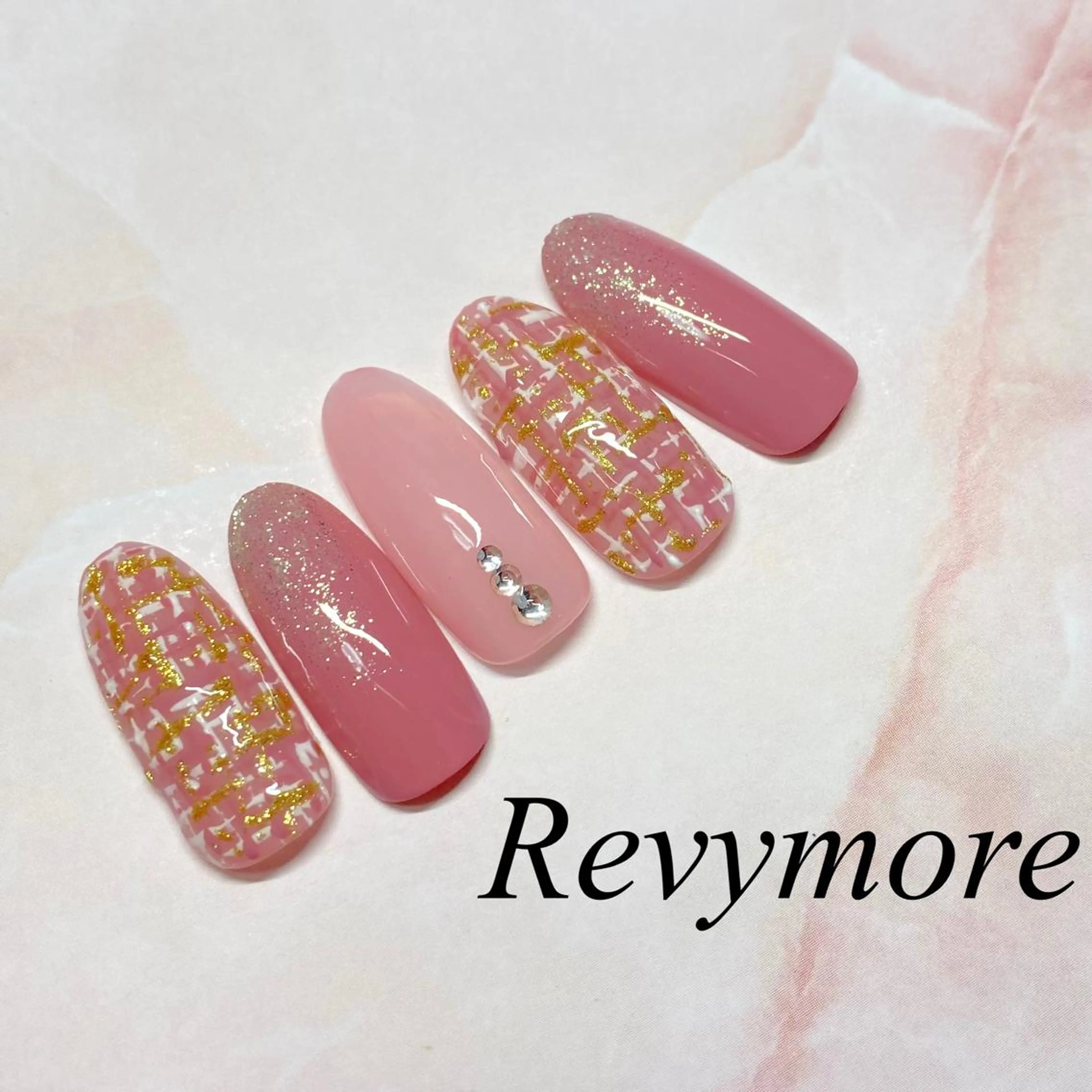ショート ネイル ジェルネイル ニュアンスネイル オフィスネイル シンプルネイル ツイードネイル nail salon Revymore所属・nail salon Revymoreのネイルデザイン