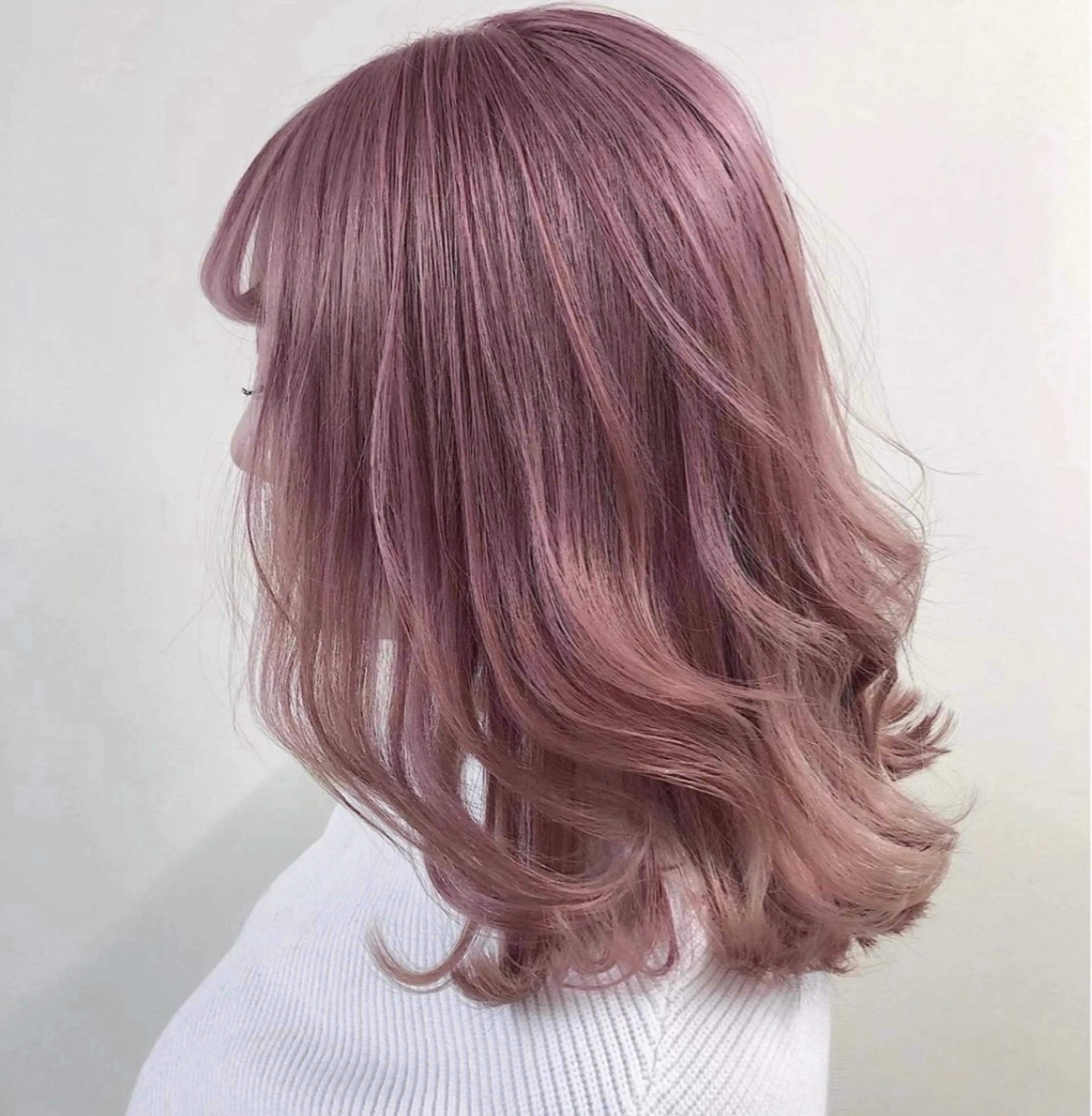 セミロング カラー ベージュカラー ピンクカラー ピンクベージュ TOKI mahoのヘアスタイル