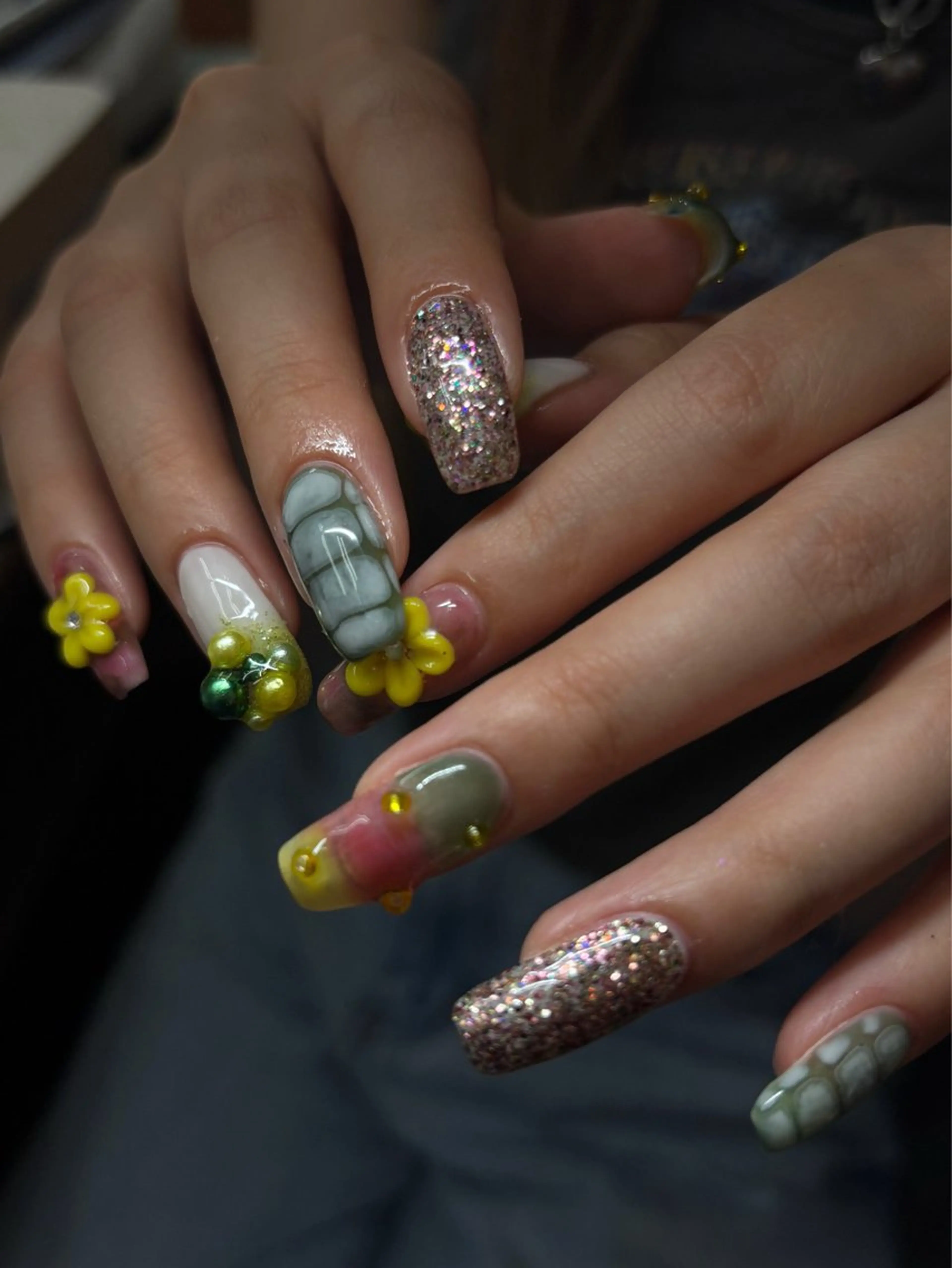 ネイル ハンドネイル niconail saayaのネイルデザイン