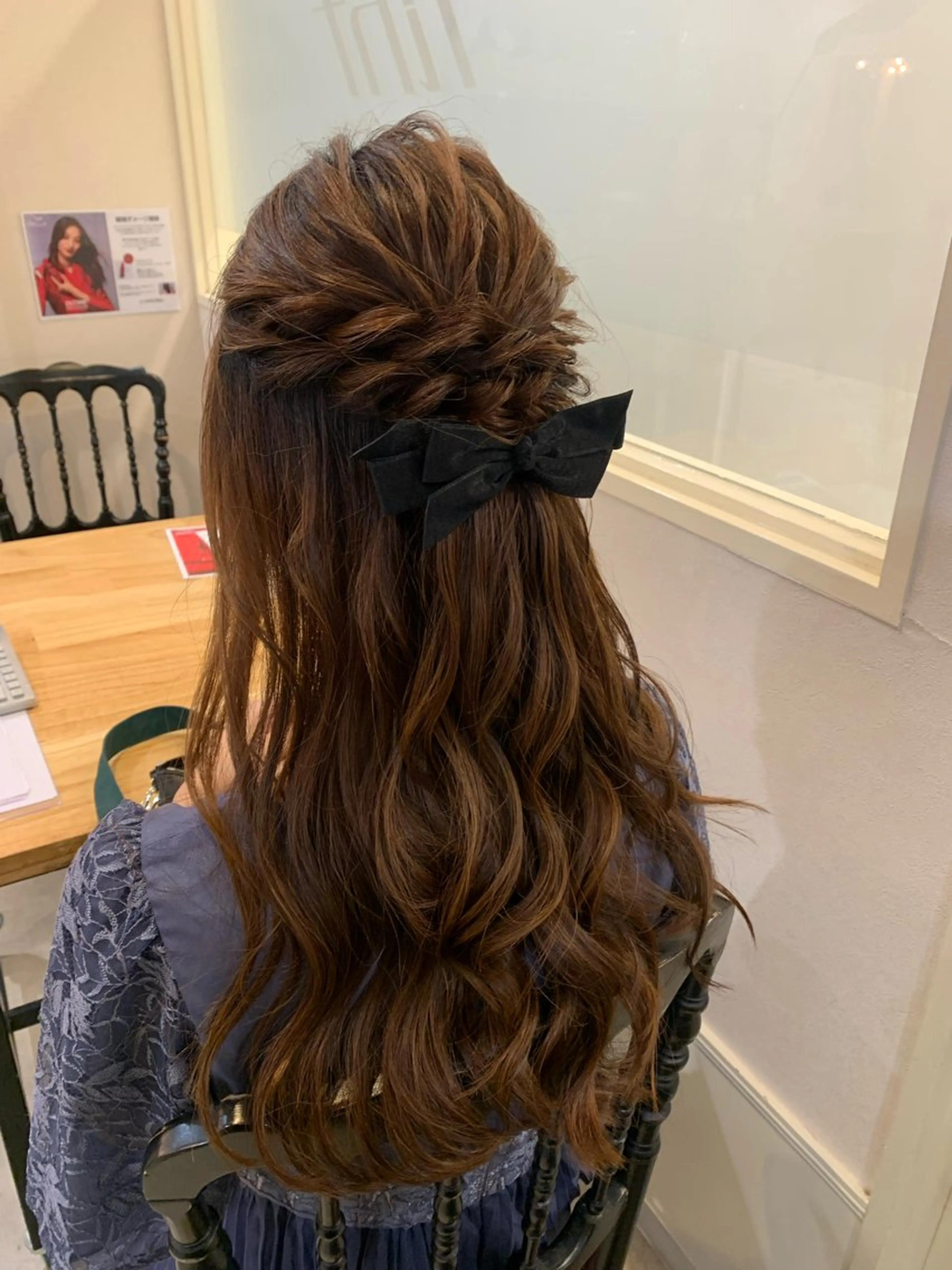 ロング ヘアアレンジ ハーフアップ ヘアセット MINAMl 🌿のヘアスタイル