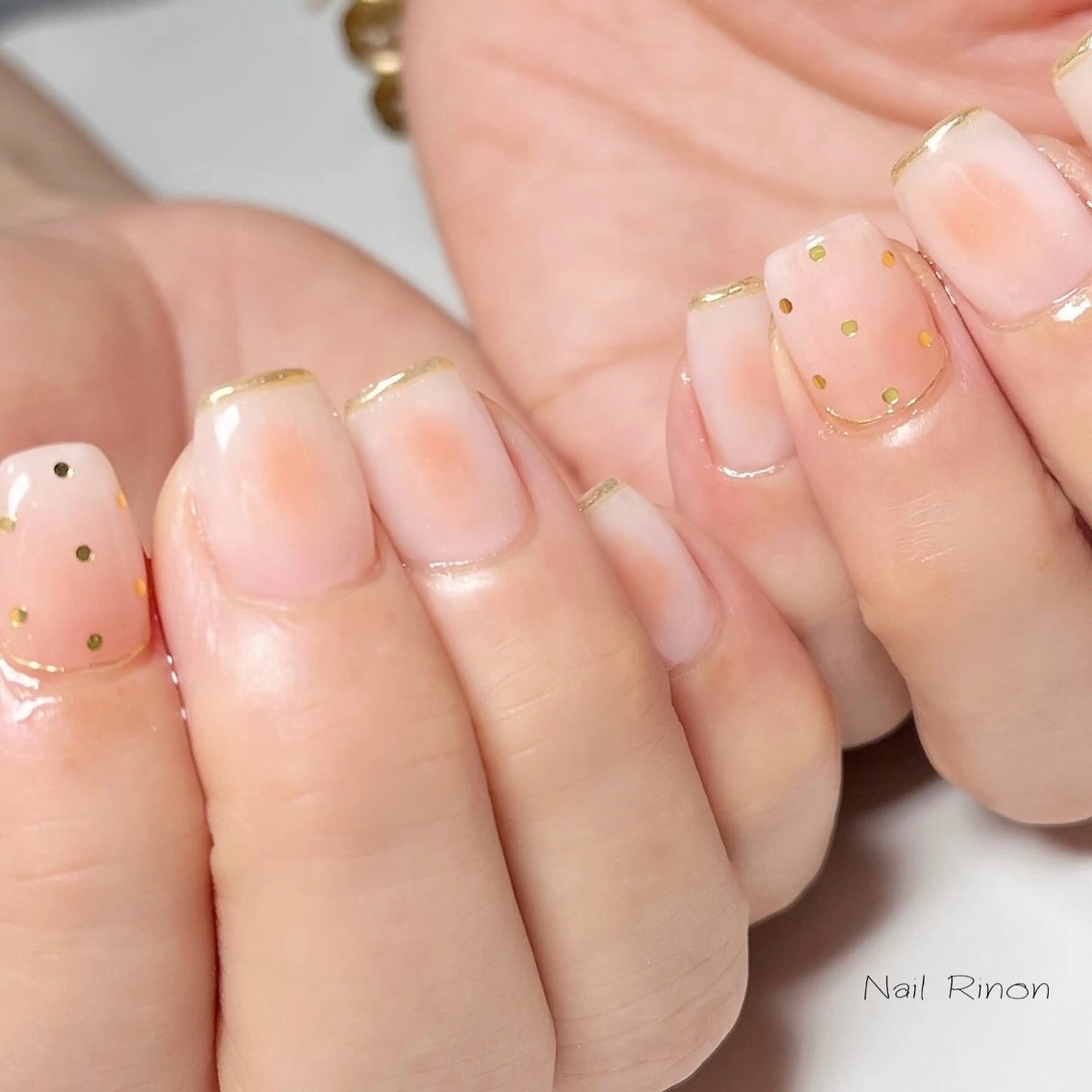 ネイル チークネイル ハンドネイル Nail Rinonのネイルデザイン