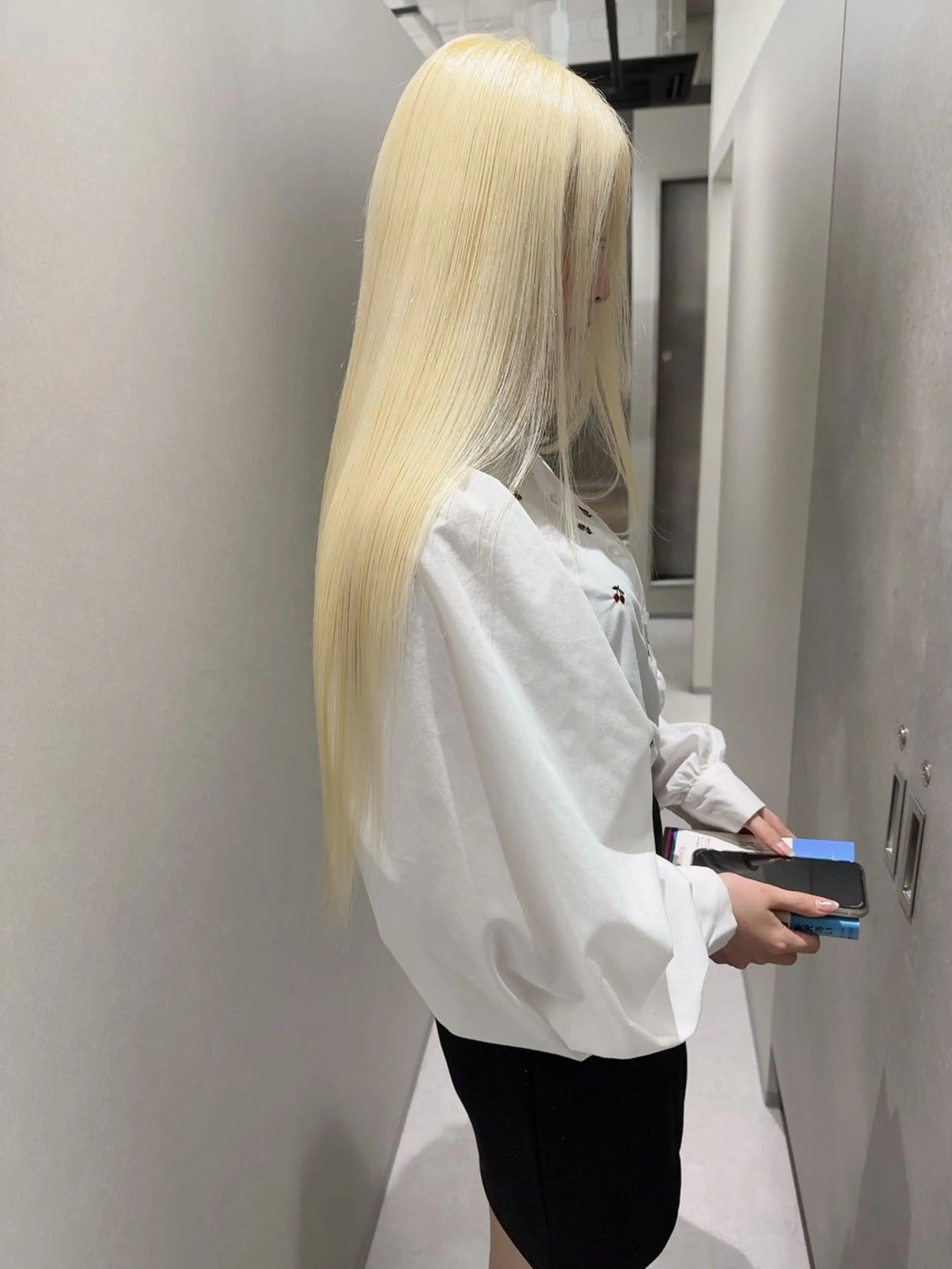 カラー VEGA天神 ブリーチのヘアスタイル