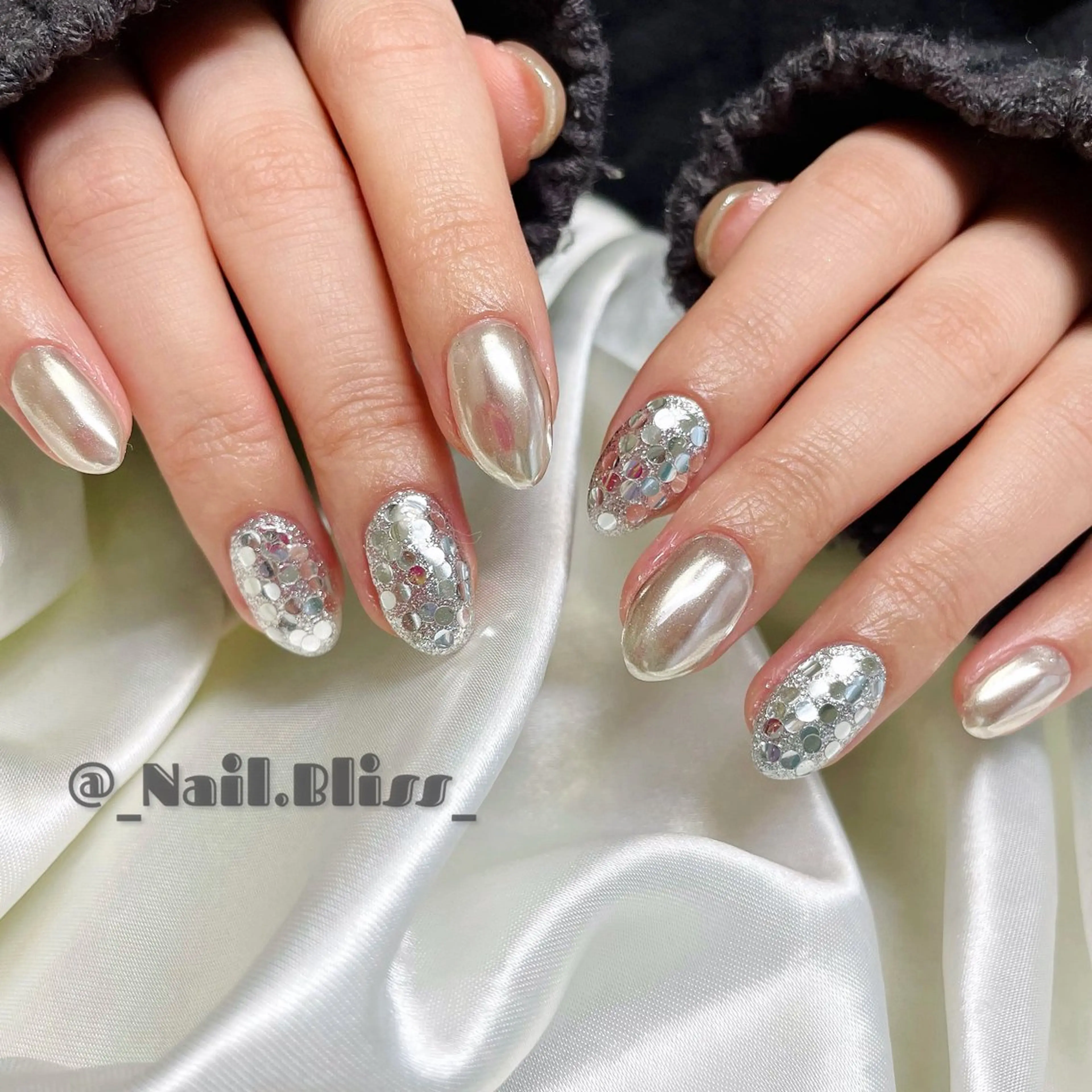 ネイル シルバー ハンドネイル NAIL BLISSのネイルデザイン