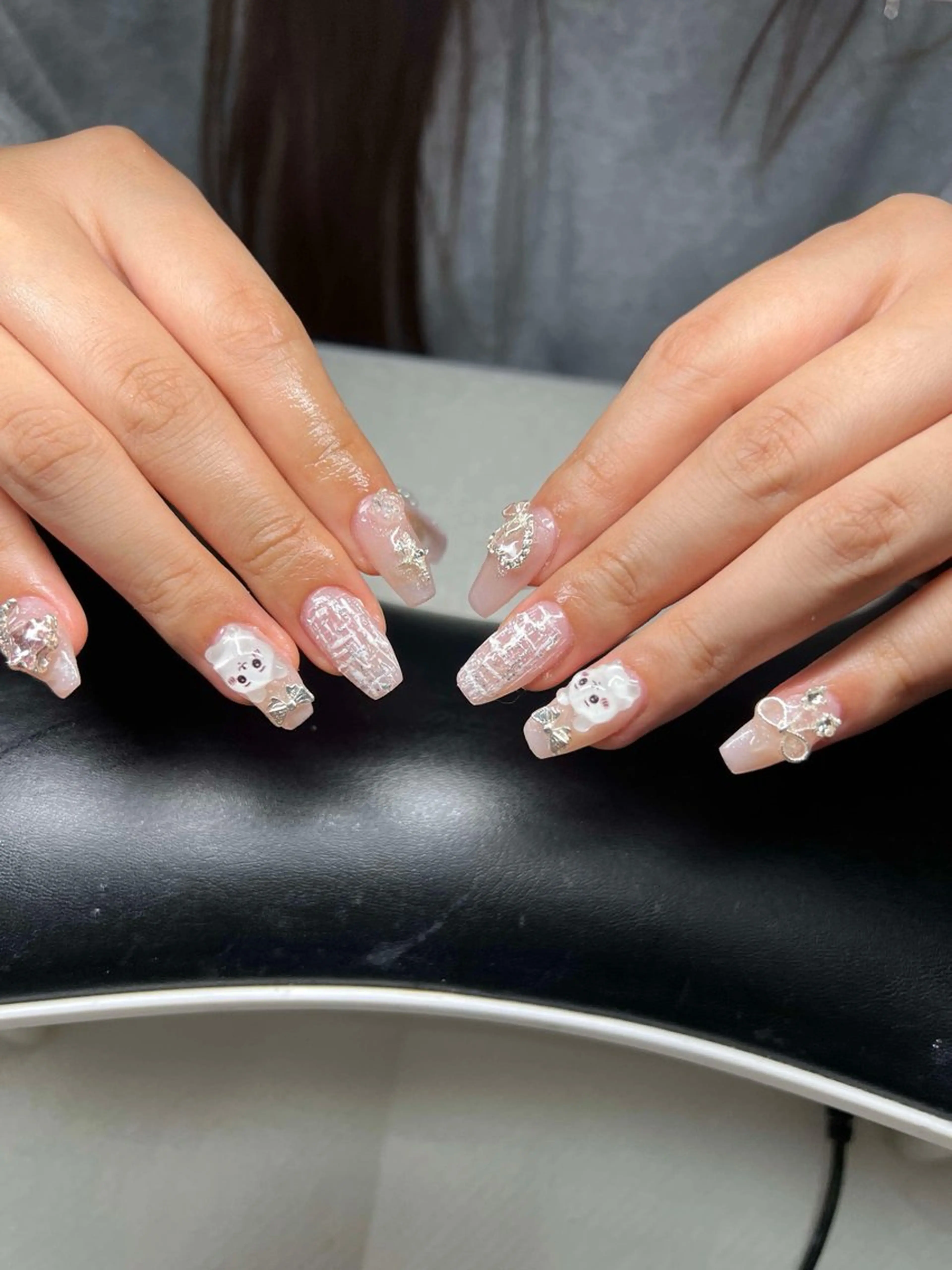 ネイル オーロラネイル チークネイル 長さ出し フットネイル フレンチネイル Lee Nails チップ長さだし専門店のネイルデザイン