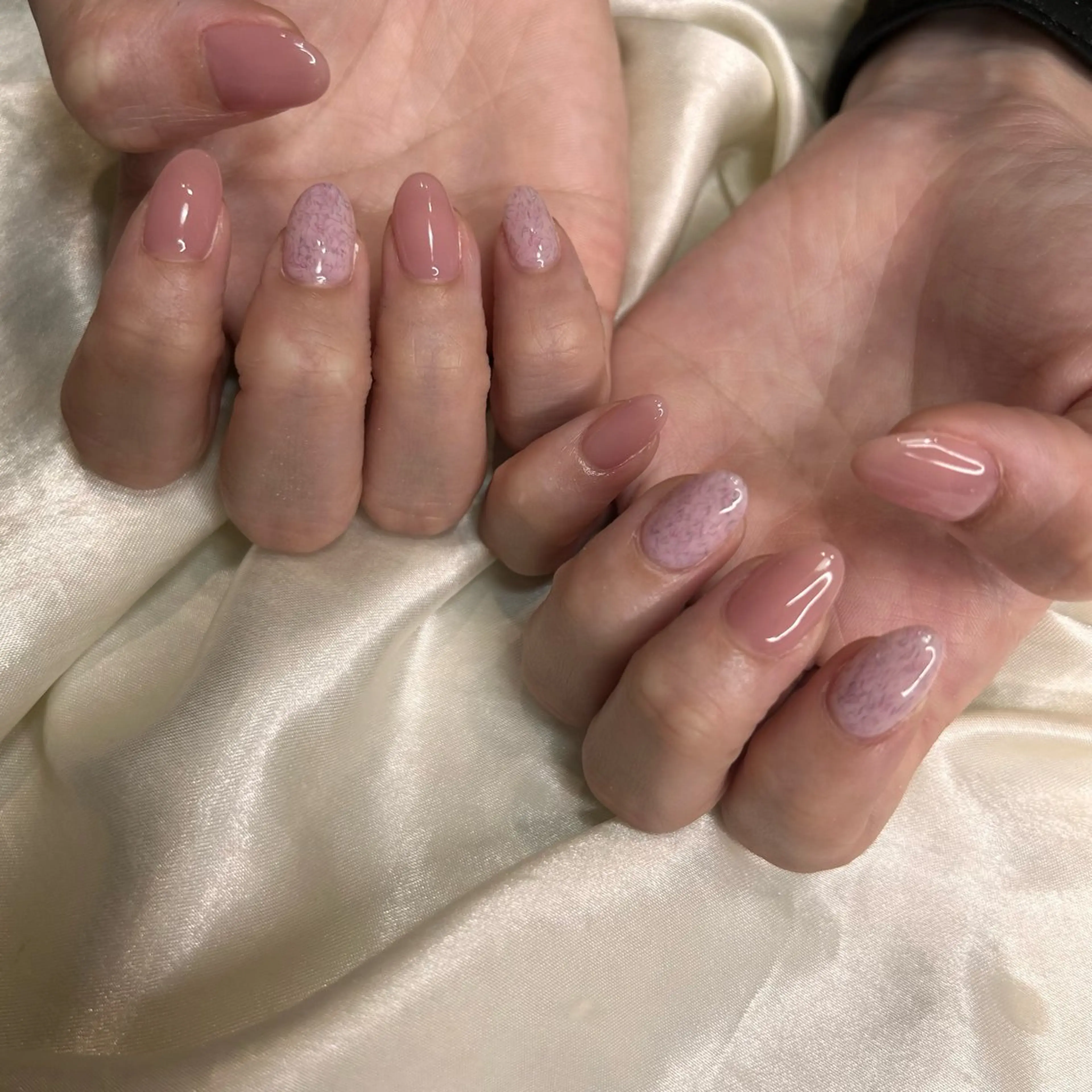 ネイル ハンドネイル 西岡 杏のネイルデザイン