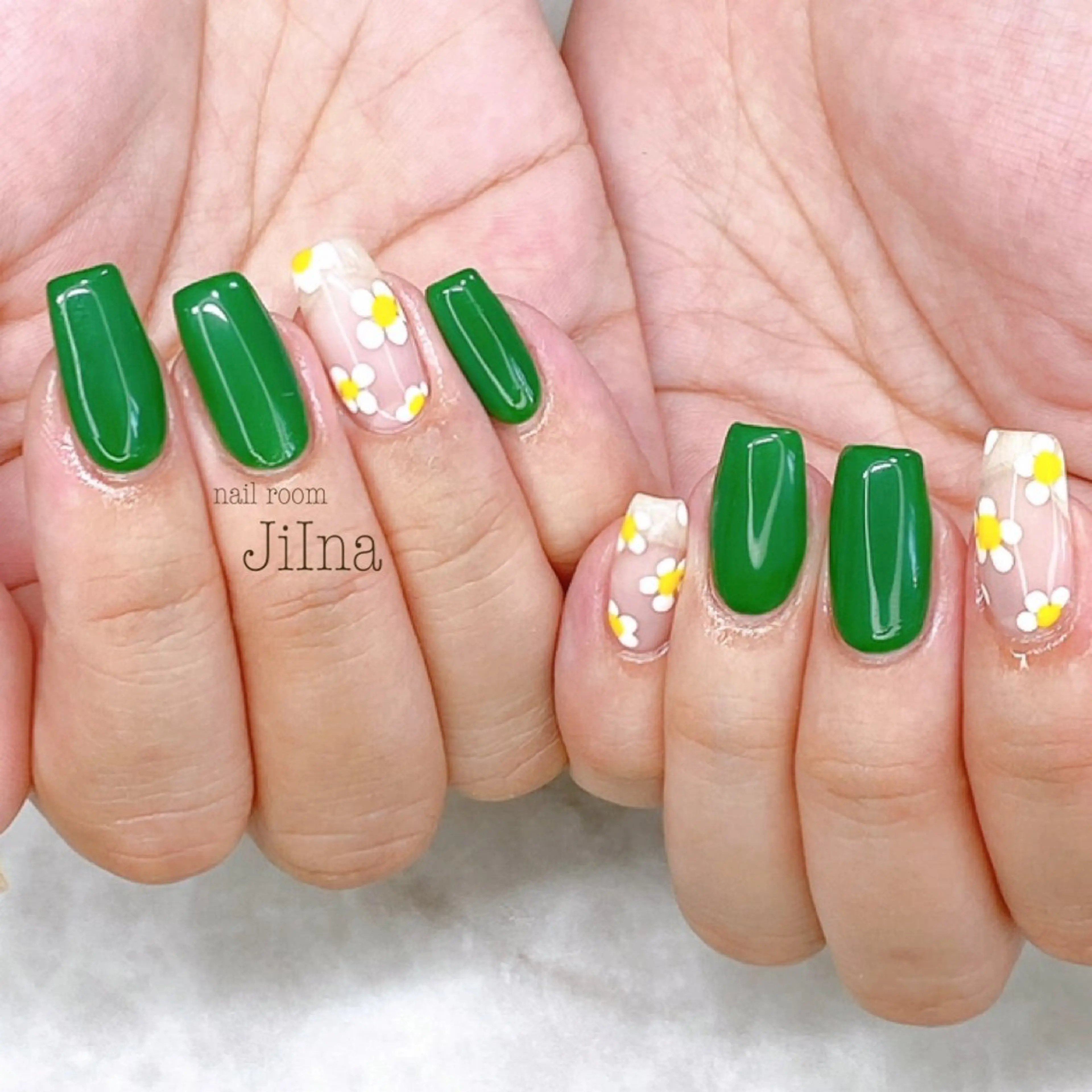 ネイル 持ち込み JiIna nailのネイルデザイン