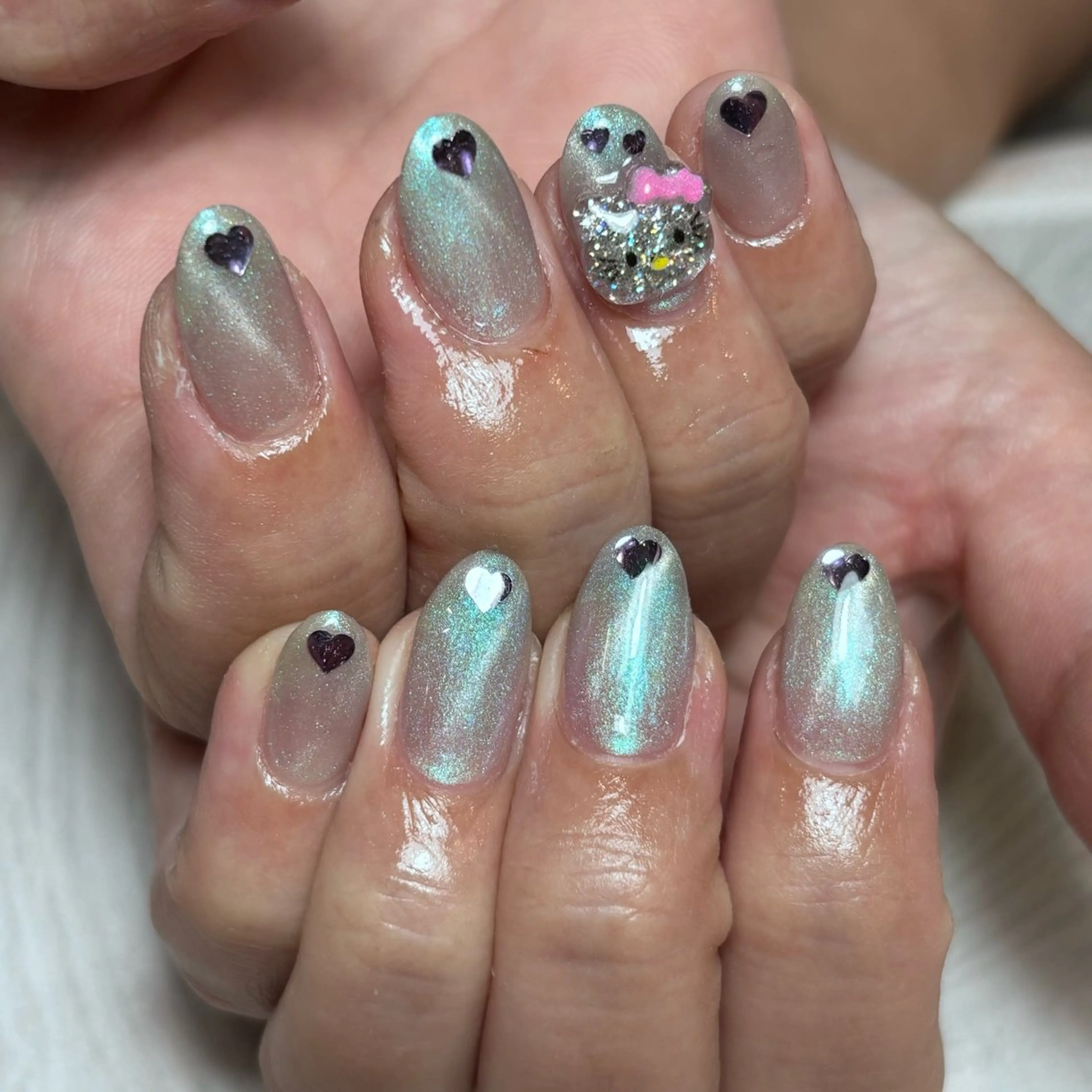 ネイル マグネットネイル CHERILY SAKURAのネイルデザイン