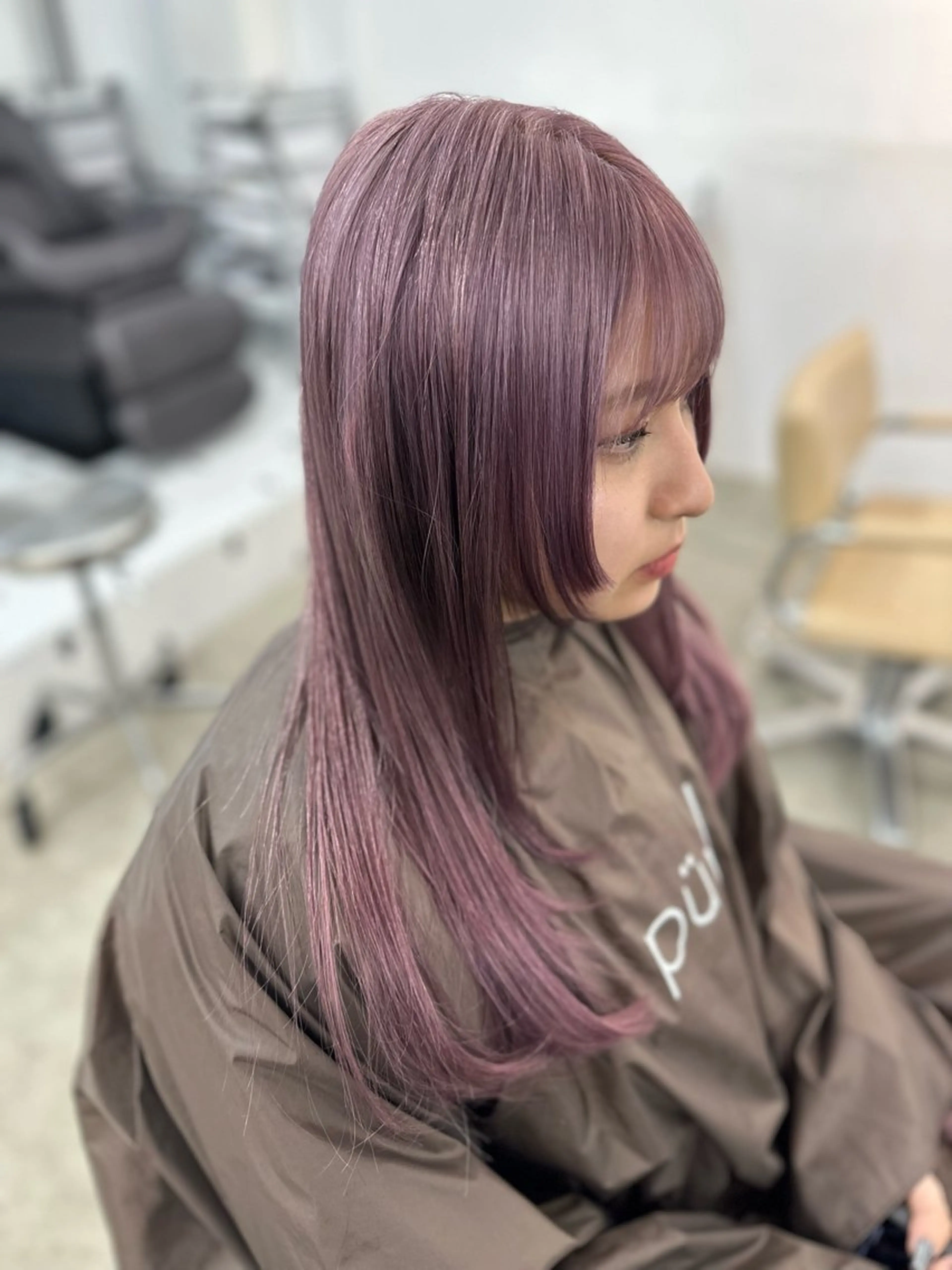 セミロング カラー ブリーチ ラベンダーカラー ラベンダーピンク ピンクカラー ヘアカラー カラー特化美容師 サトウリュウマのヘアスタイル