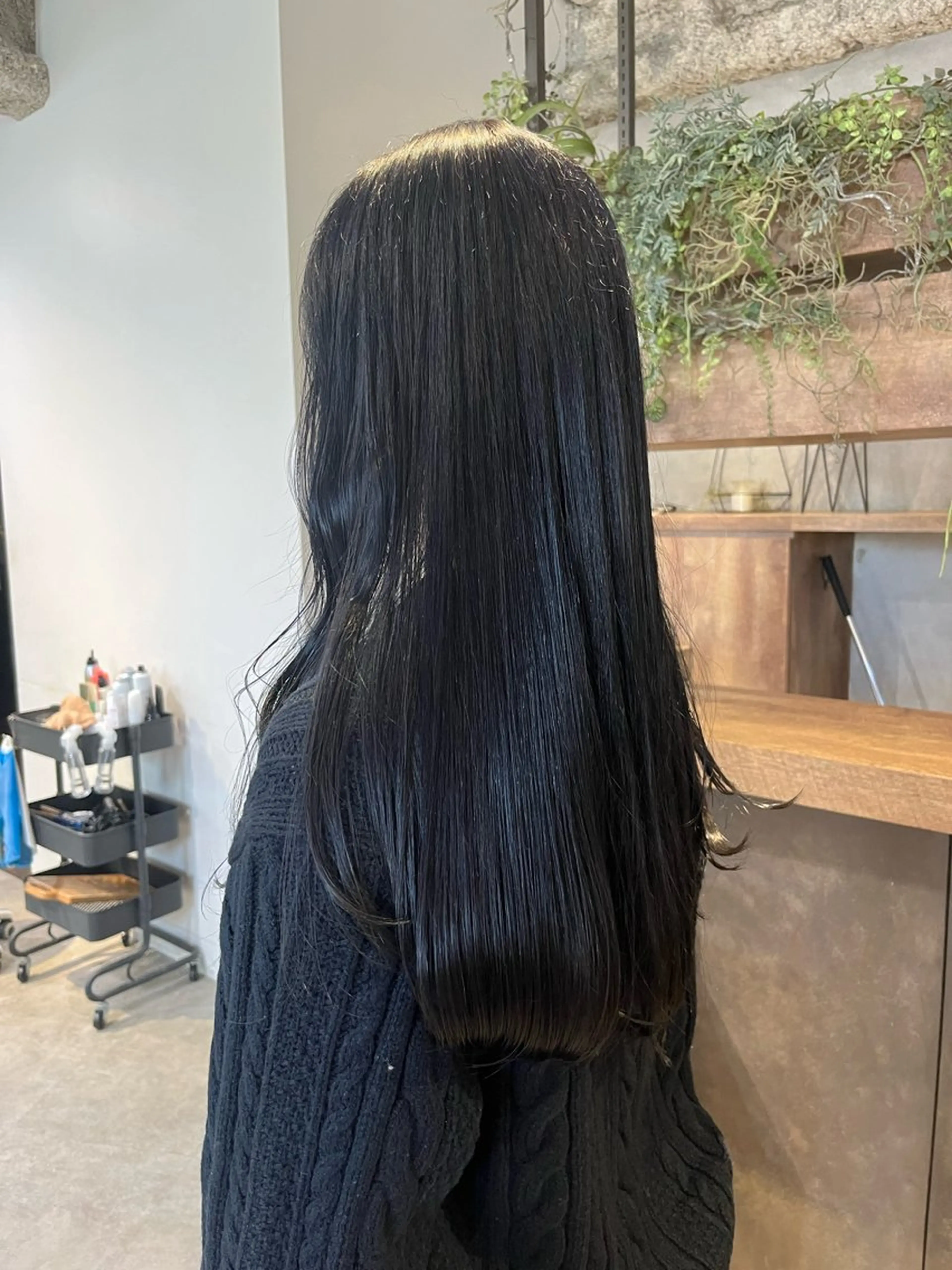 ロング カラー 透明感カラー グレージュ ヘアカラー トリートメント 無料カットモデル募集 ／ueno aiのヘアスタイル